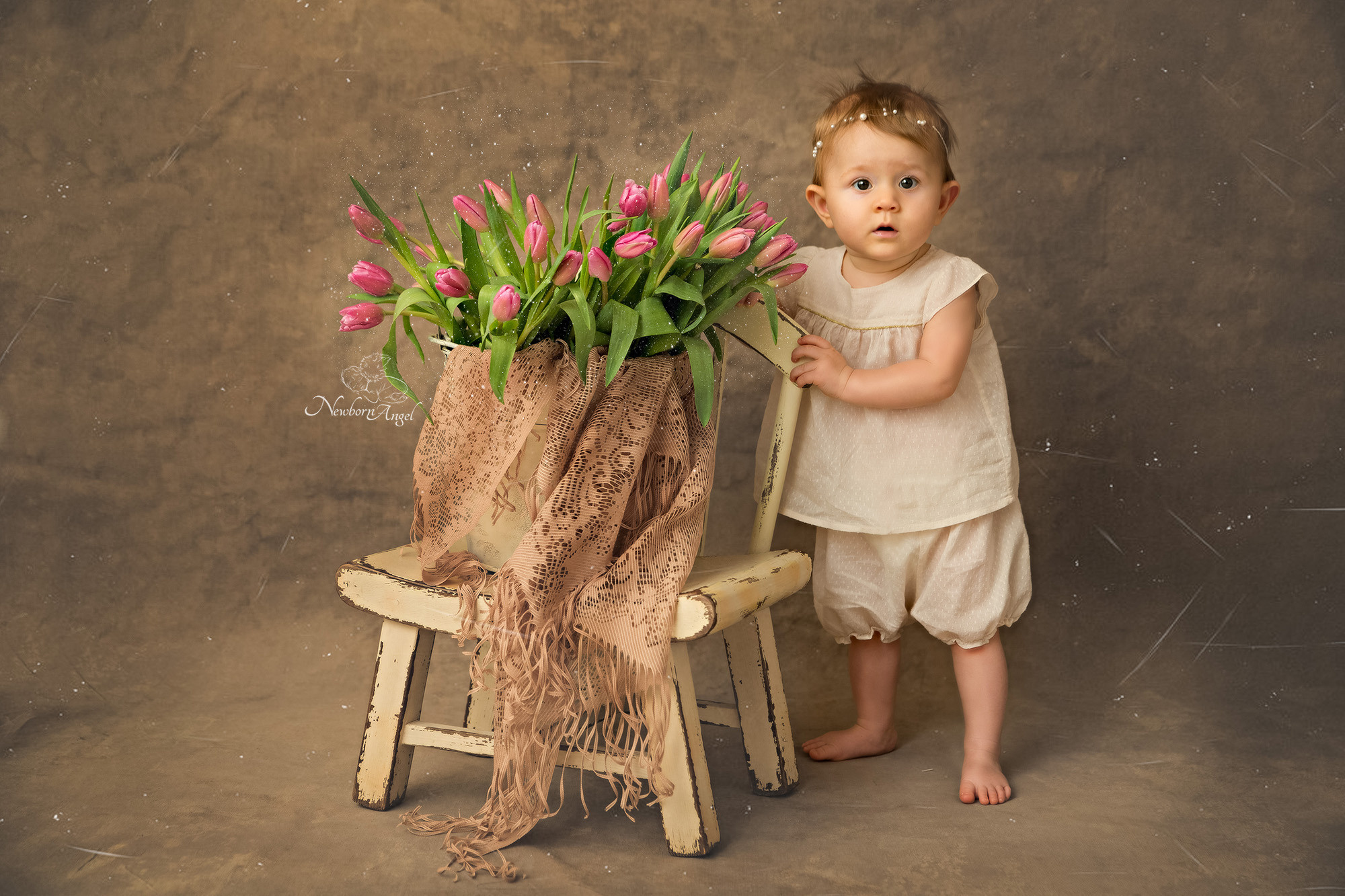 Фотосессия детей от 4х месяцев до 2х лет. Фотосессия новорожденного в Москве Newborn Angel