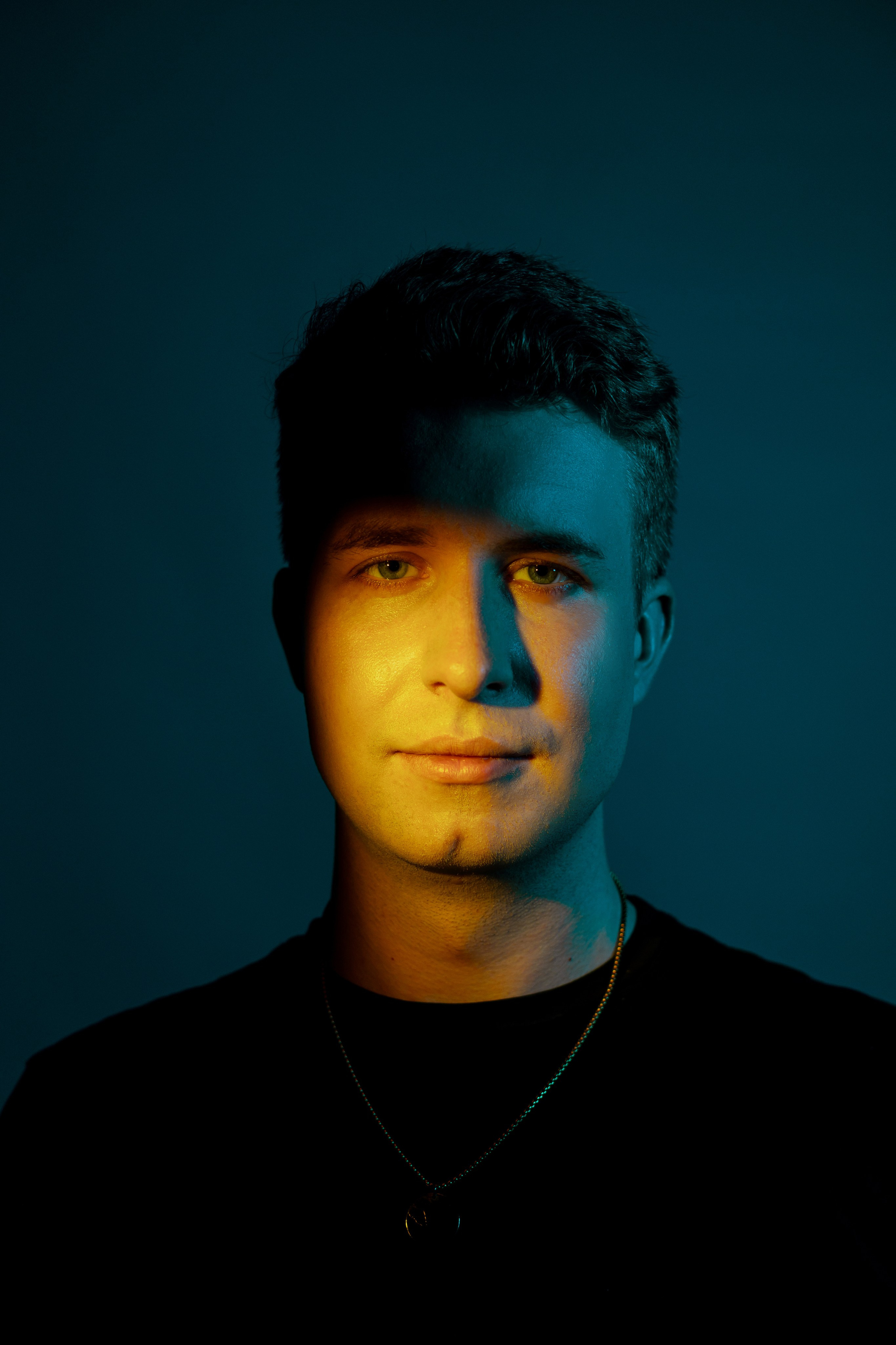 Портретный фотограф в Москве. Репортажный и портретный фотограф в Москве Саханцева Анна