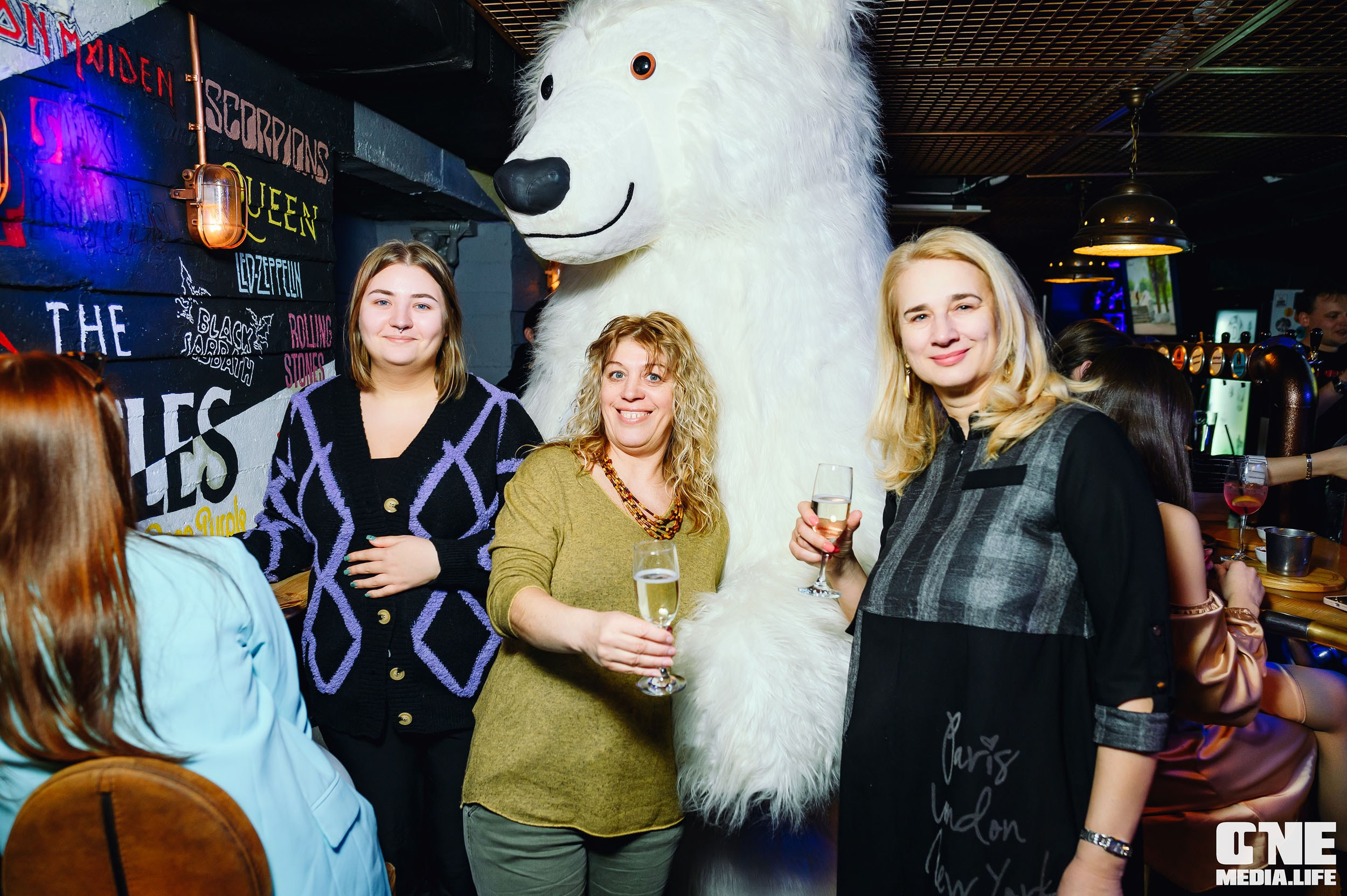 Фотоотчет из Dreadnought. One Media Life: фоторепортажи, фотоотчеты с мероприятий и заведений