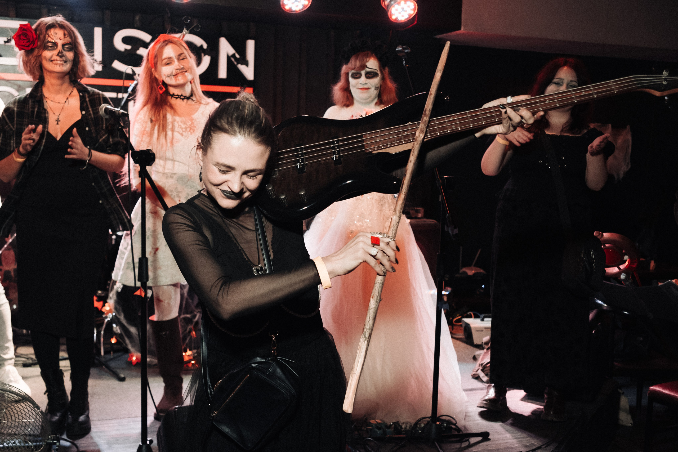 Rock Halloween 31 октября в Edison Bar. Фотограф в Иркутске Анна Мирошникова