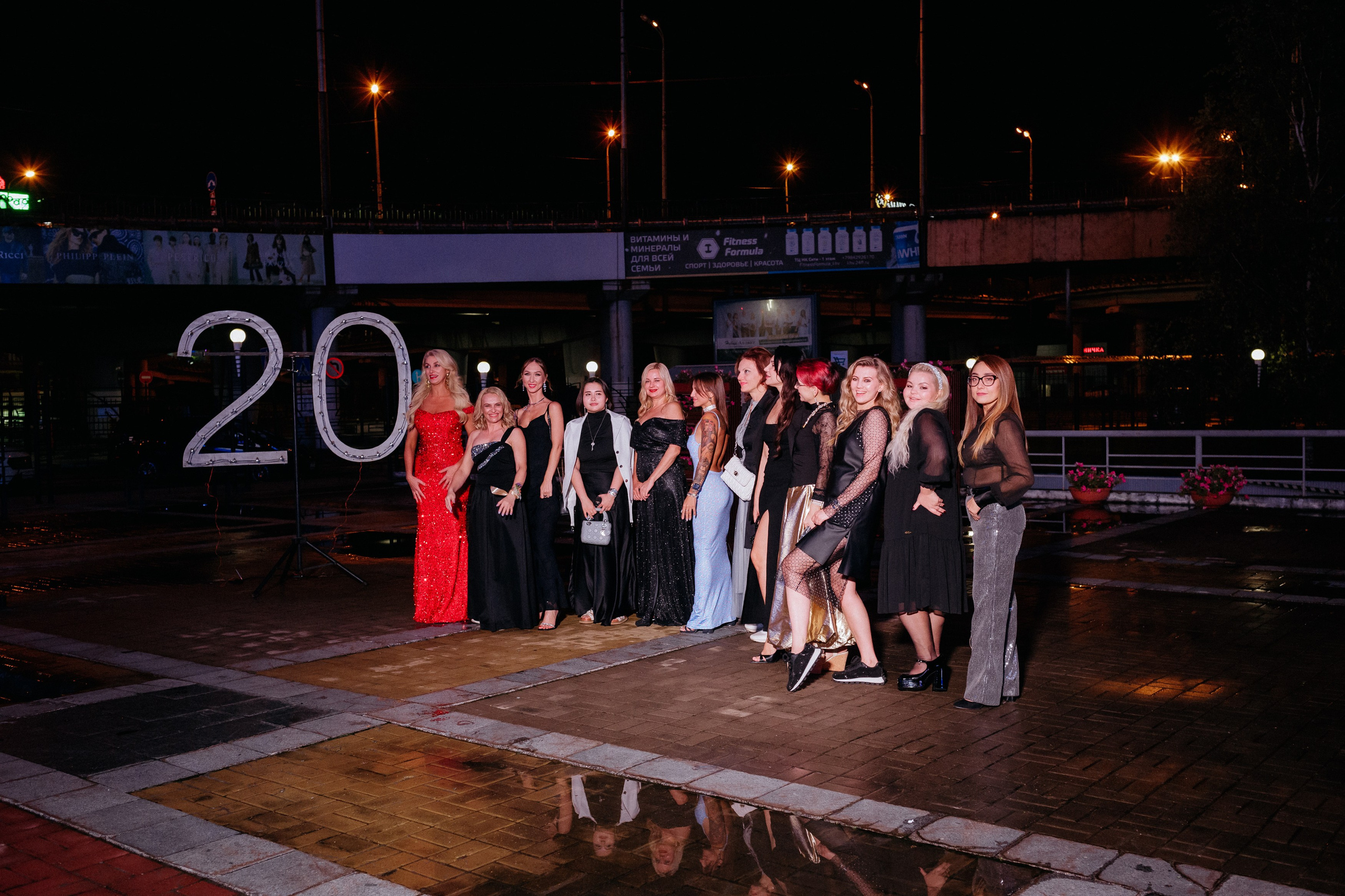 20 лет студии красоты Юлии Харченко. СВОИ. ФОТООТЧЕТЫ-СОБЫТИЯ-МЕСТА