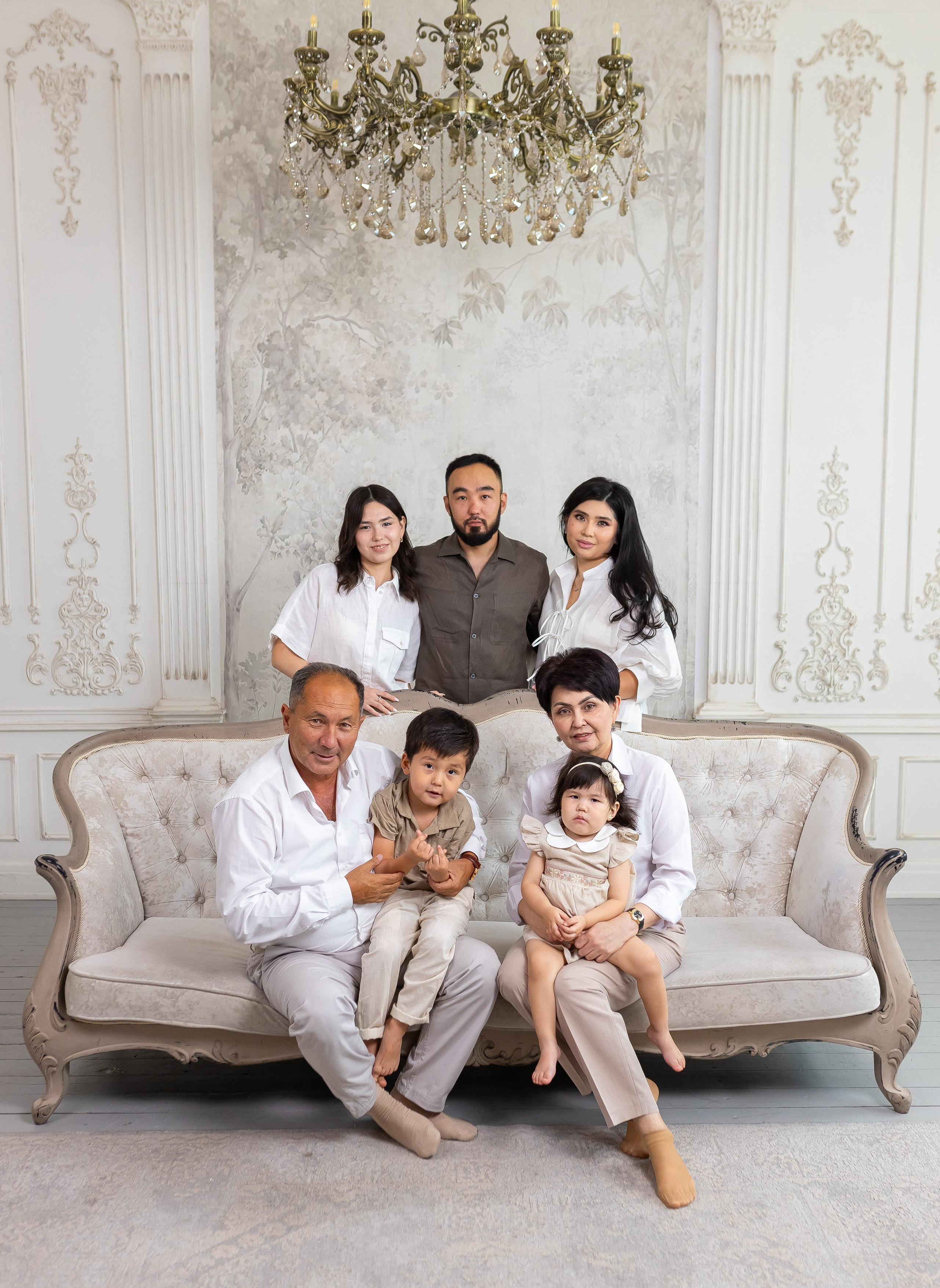 Семейная фотосессия в Алматы. MIKHAIL VASSILYEV — Свадебный и Репортажный фотограф в Алматы