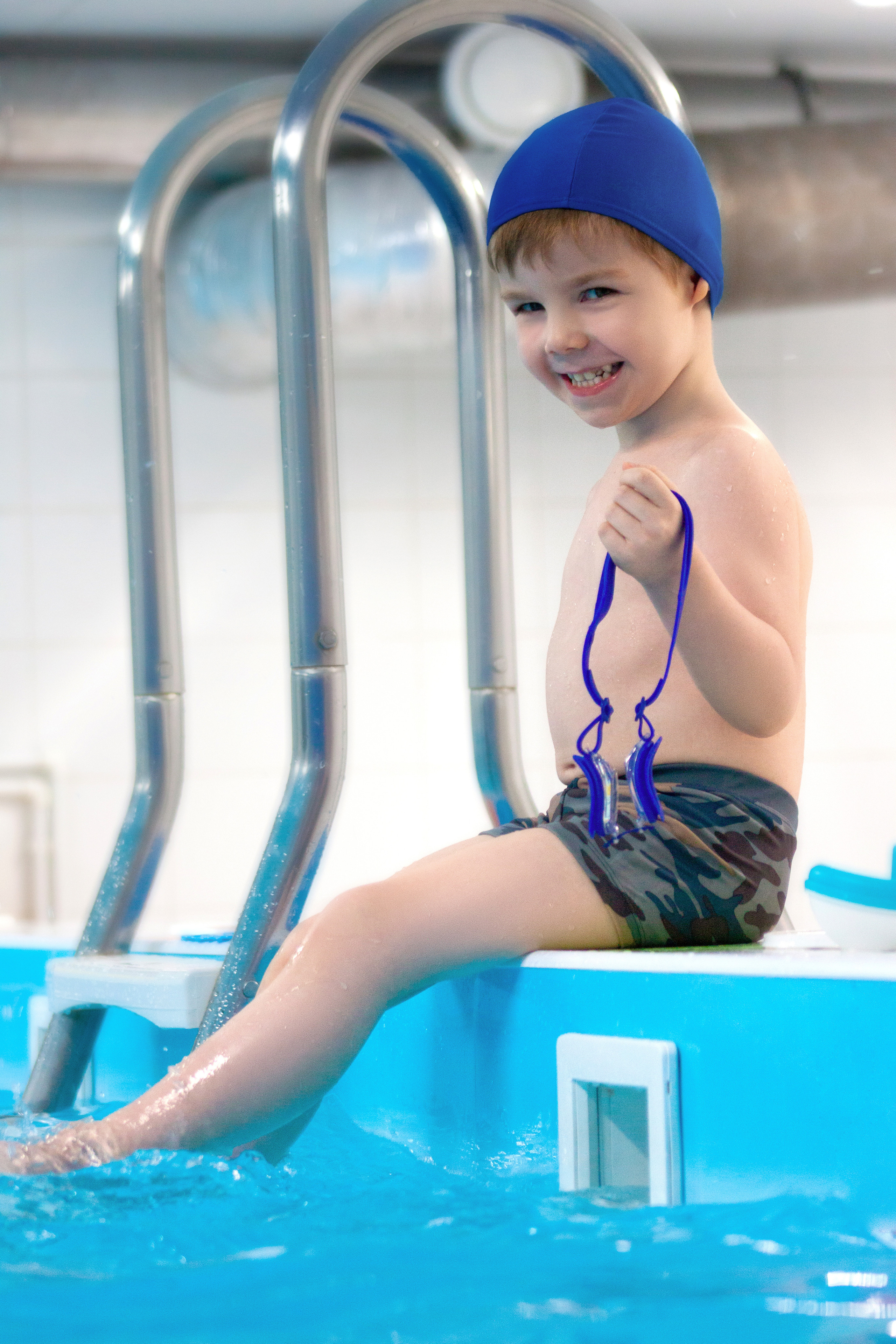 В бассейне. Фотограф в Ростове-на-Дону Юлия Желтова