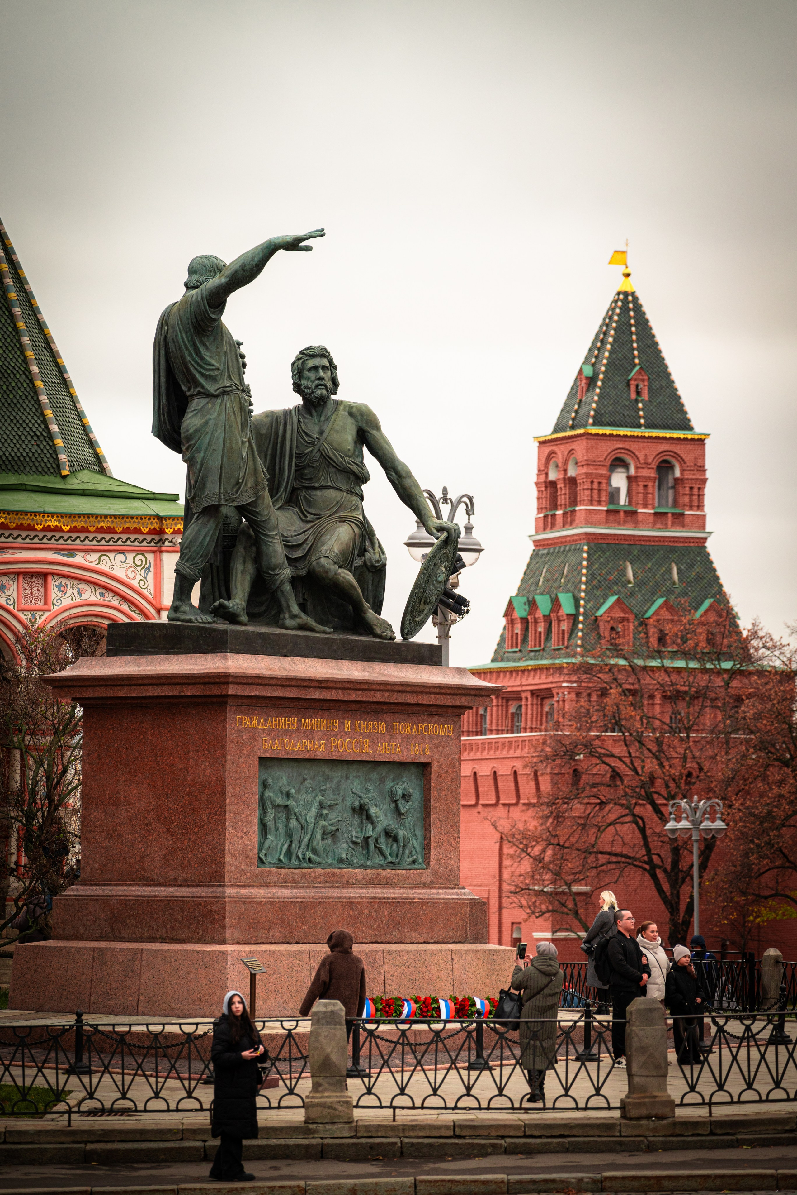 Подготовка к аттестации. Часть 4. П&П — Полезное с Приятным. Фотоэкскурсии — Москва на память. Экскурсовод и фотограф в Москве. Увези столицу в своём альбоме!