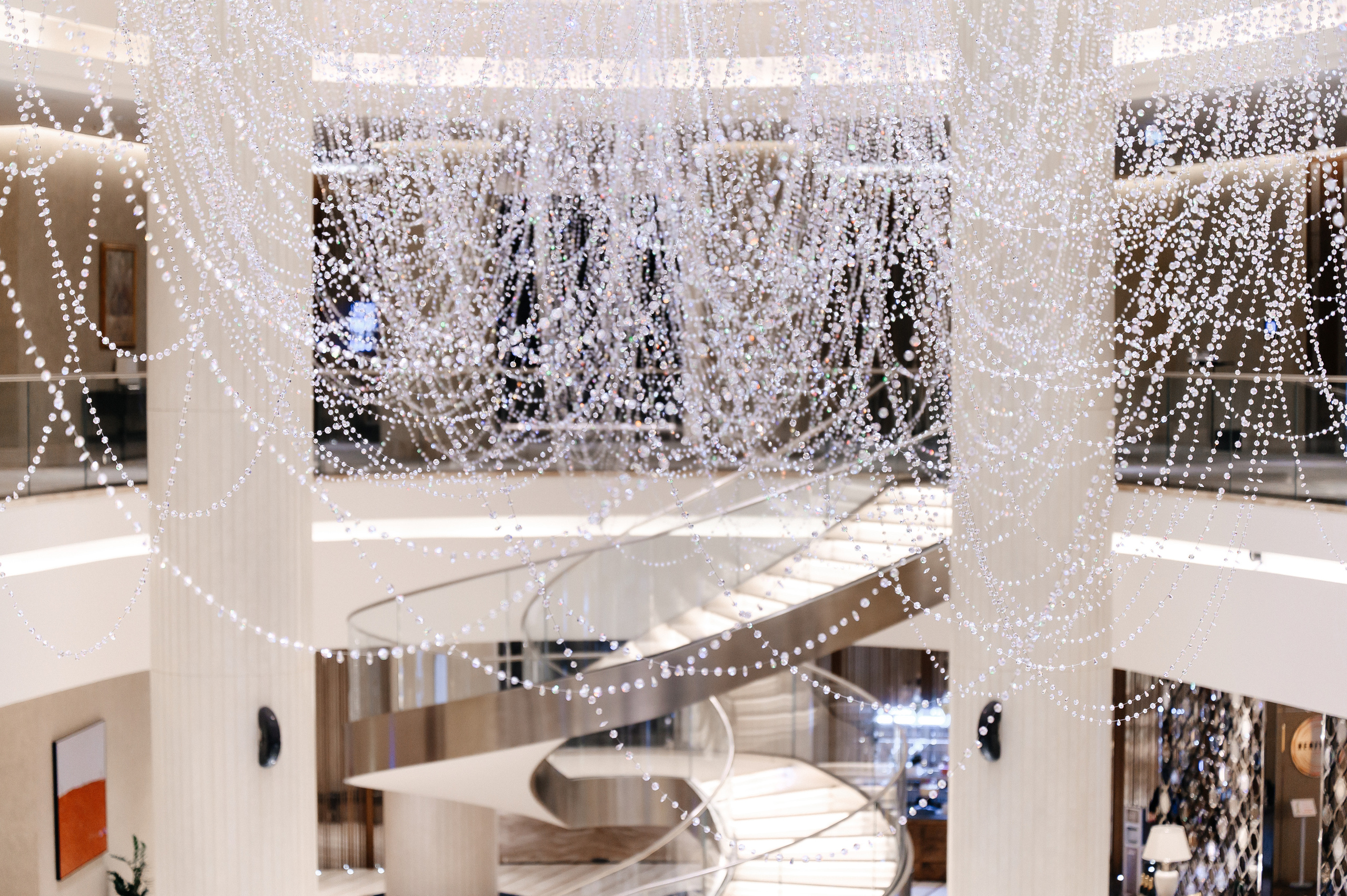 Лучшие отели для свадебного утра в Москве. Свадебный видеограф в Москве Никонова Анна