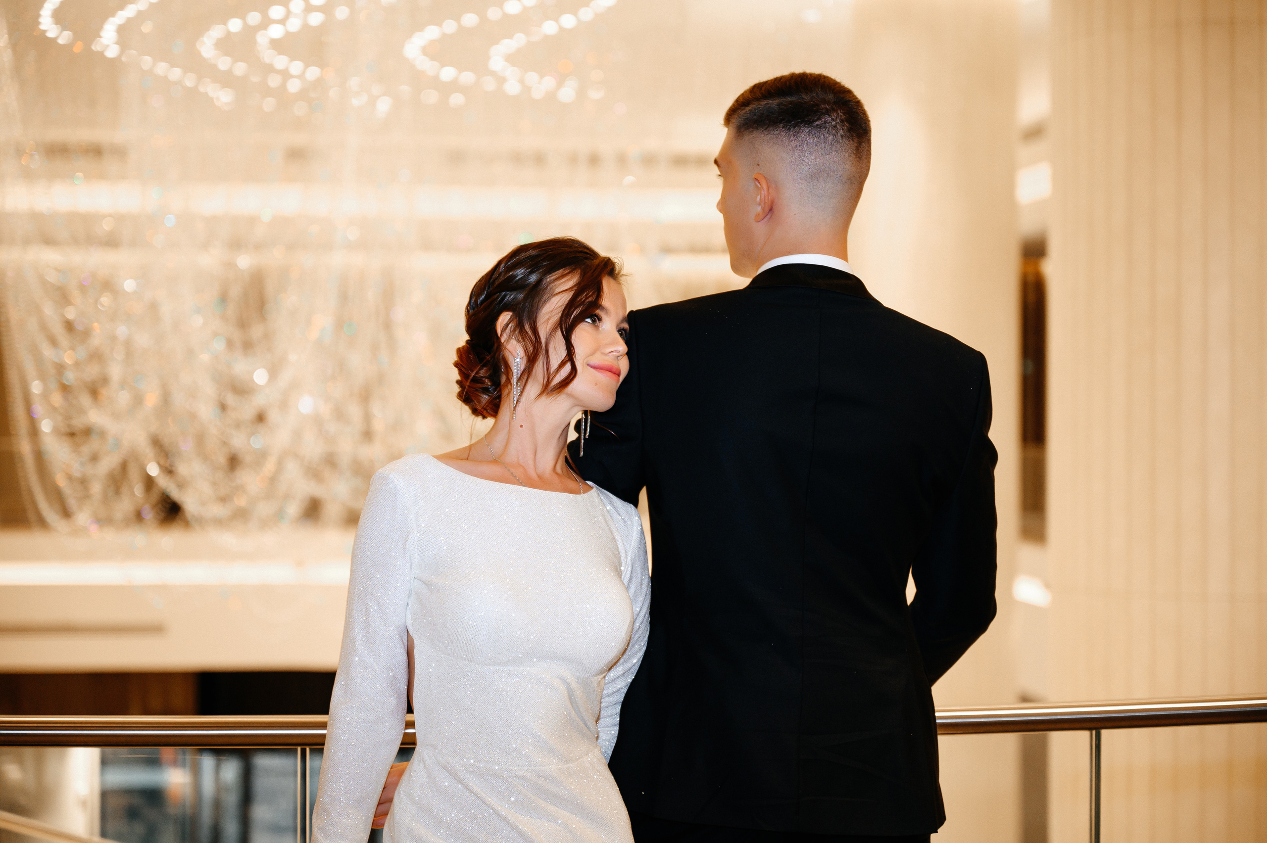 Тома + Антон. Свадебный видеограф и фотограф в Москве Никонова Анна