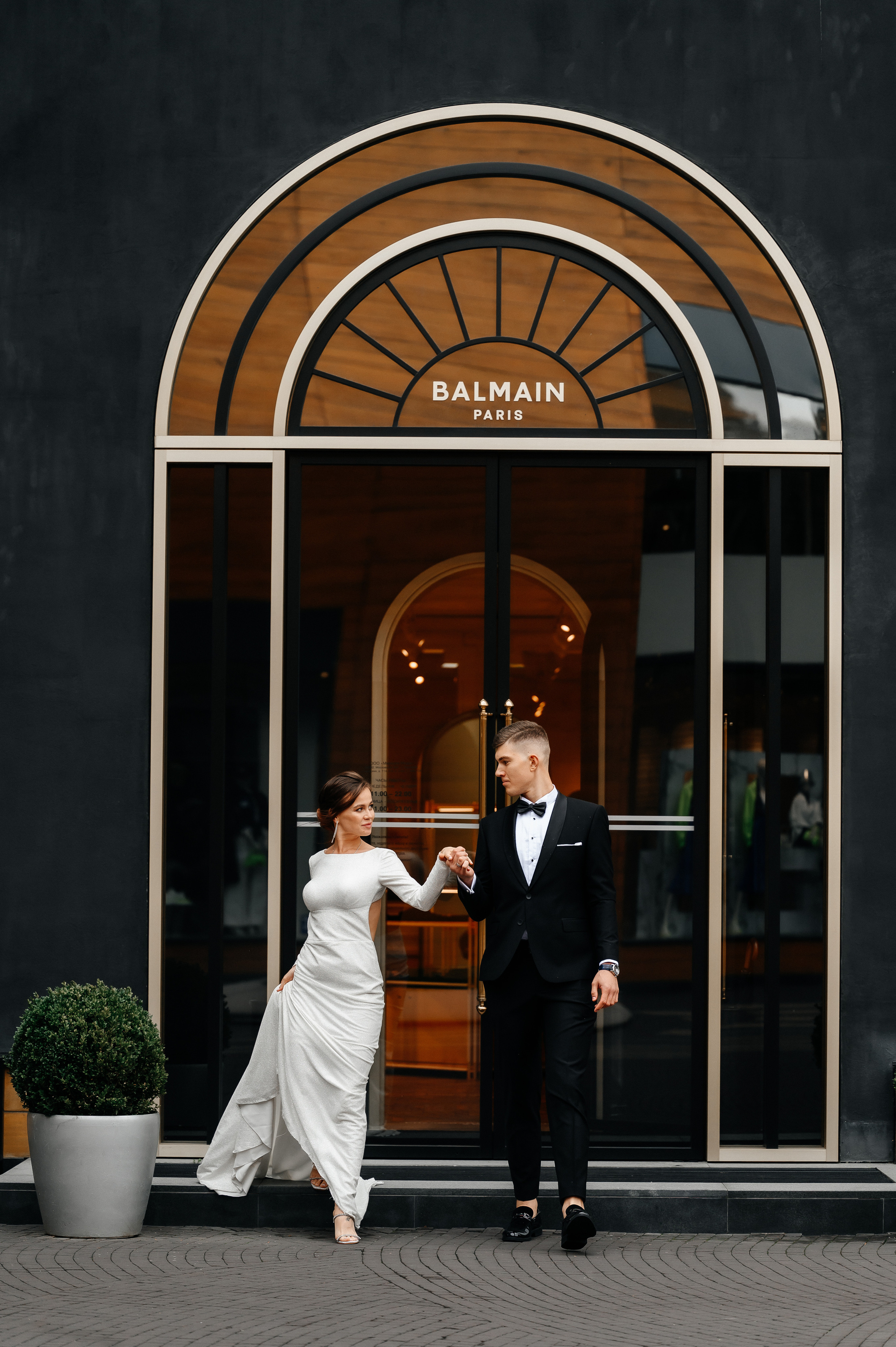 Тома + Антон. Свадебный видеограф и фотограф в Москве Никонова Анна