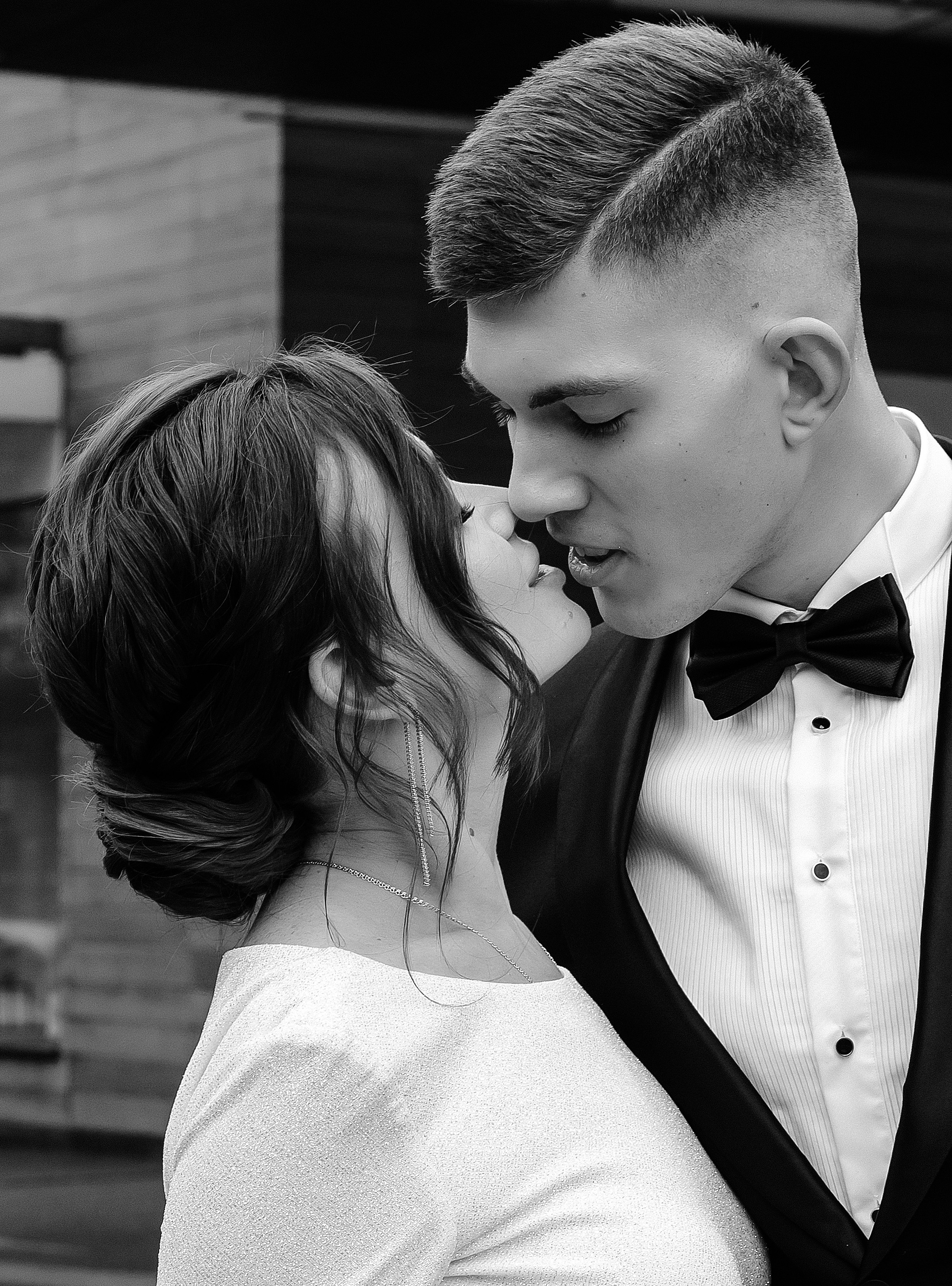 Тома + Антон. Свадебный видеограф и фотограф в Москве Никонова Анна