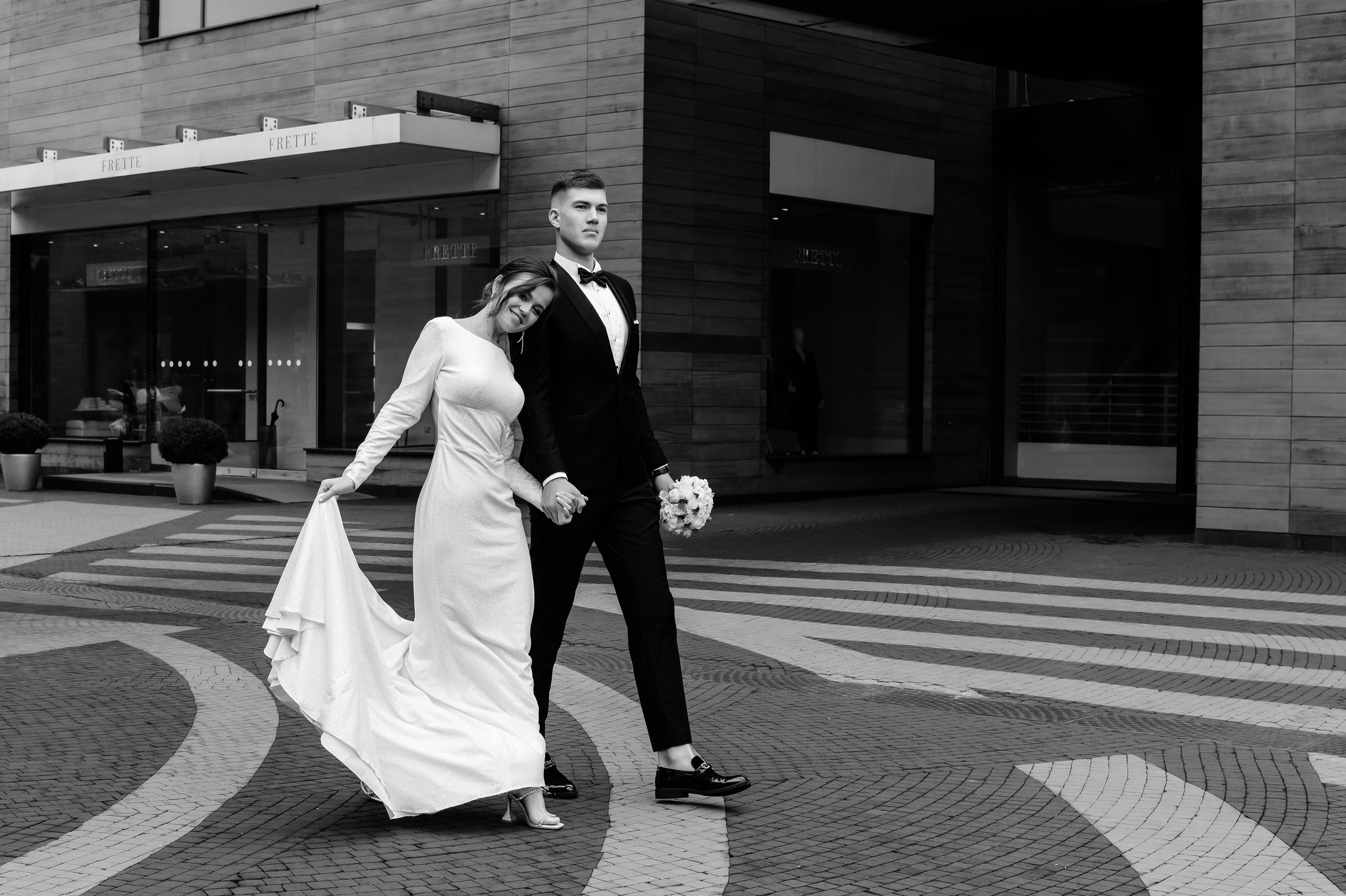 Тома + Антон. Свадебный видеограф и фотограф в Москве Никонова Анна