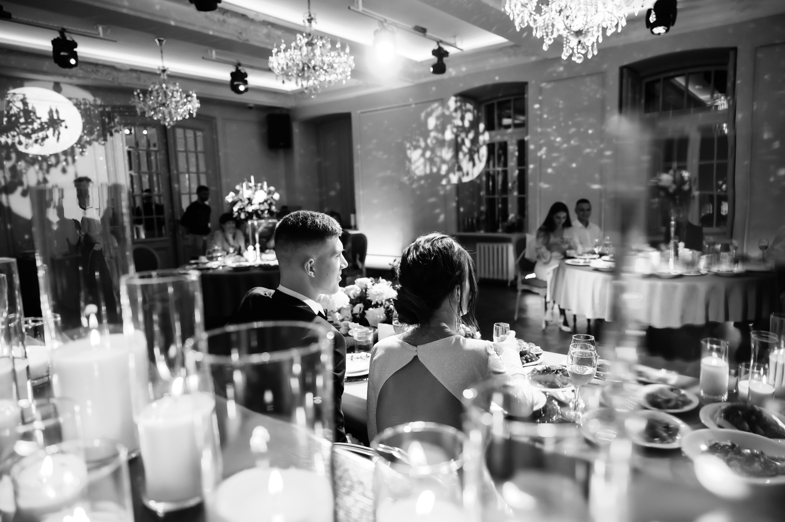 Тома + Антон. Свадебный видеограф и фотограф в Москве Никонова Анна