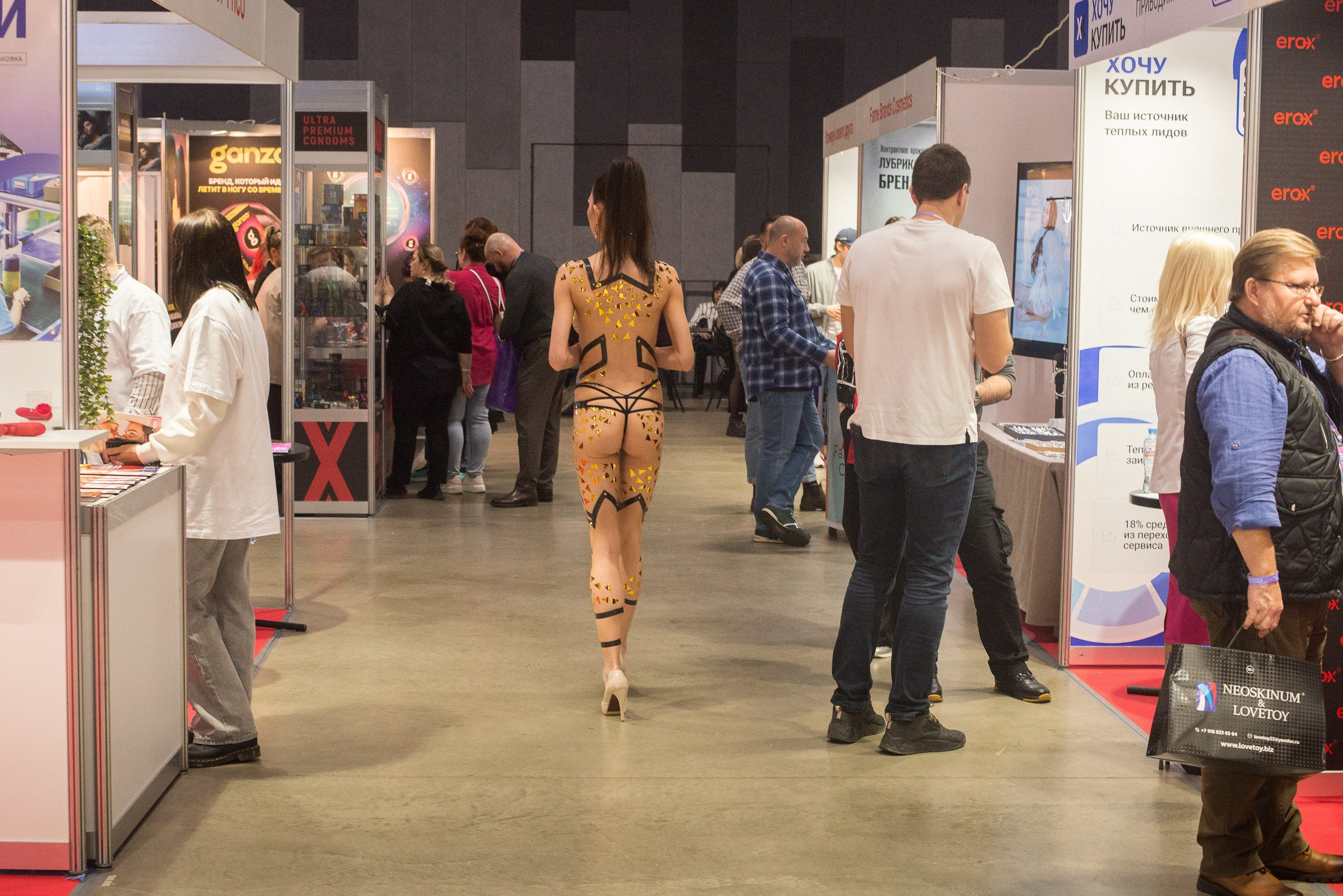 EROEXPO — 18+. Портретный фотограф в Москве Алексей Михайлов