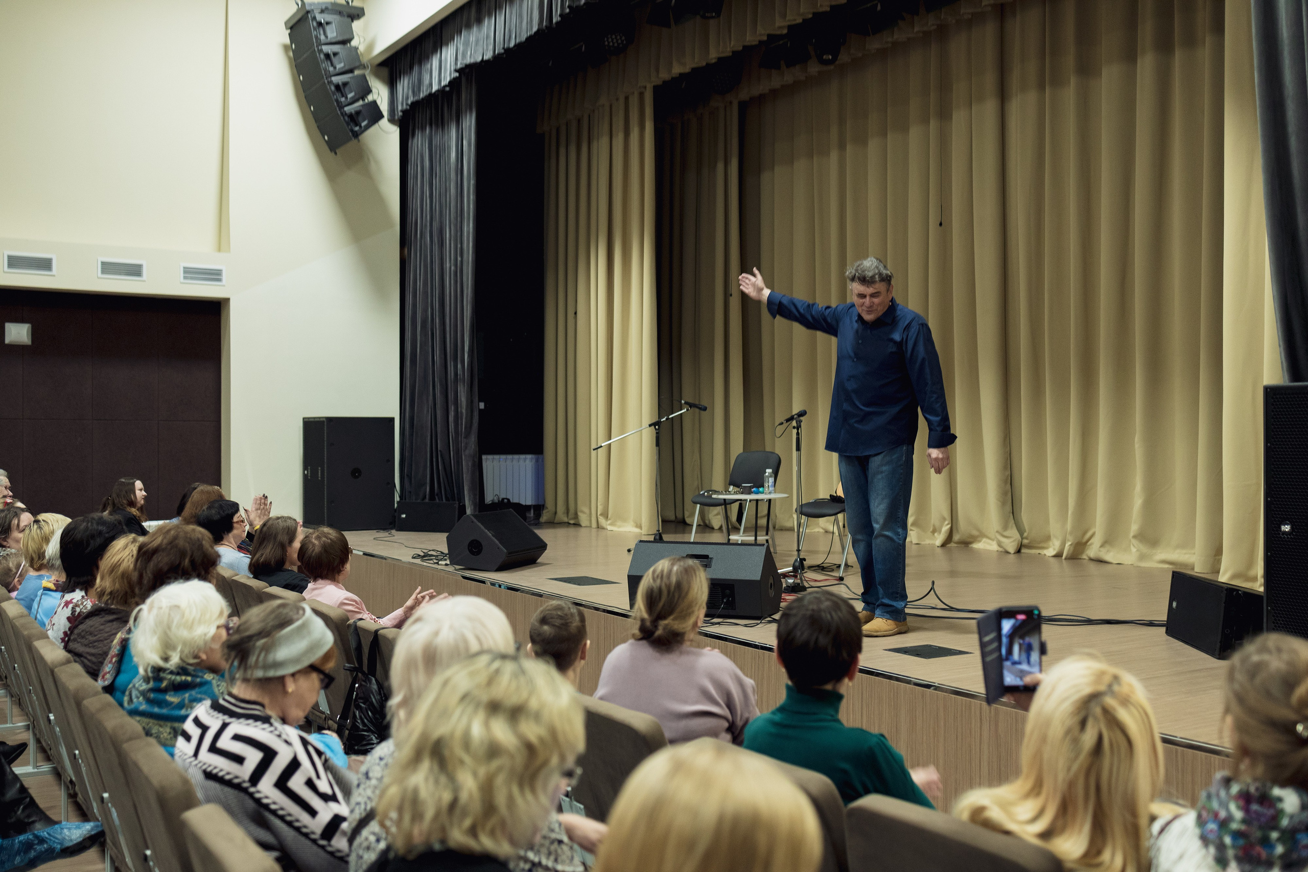 Концерт Константина Завалина в Клевер центре. Каменск-Уральский. Фотограф в городе Каменск-Уральский — Метелёв Андрей