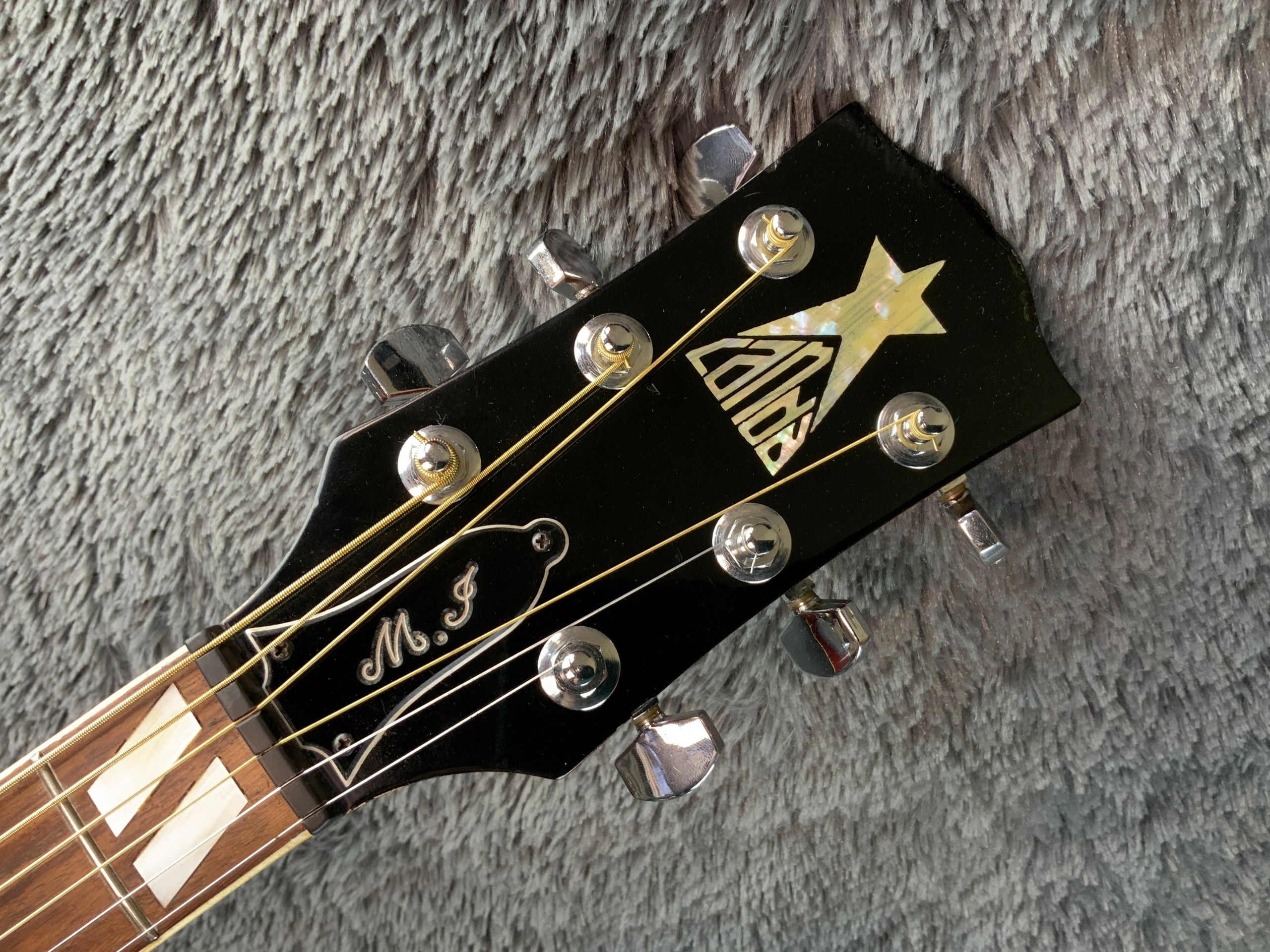 Canda-303 Fuji-Gen Gakki Greco-303 Gibson Dove