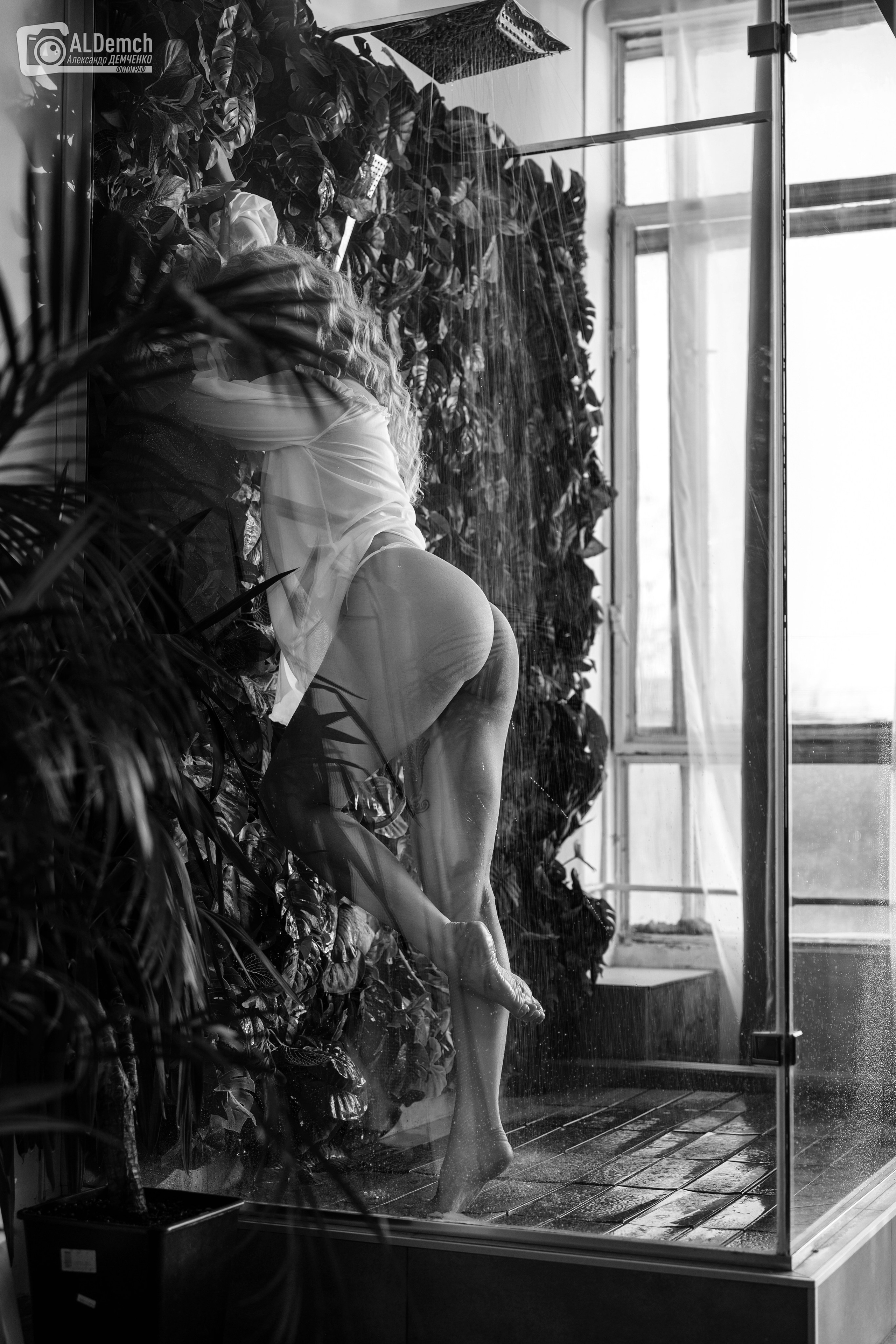 Черно-белая фотосессия в студии в Москве и Дмитрове