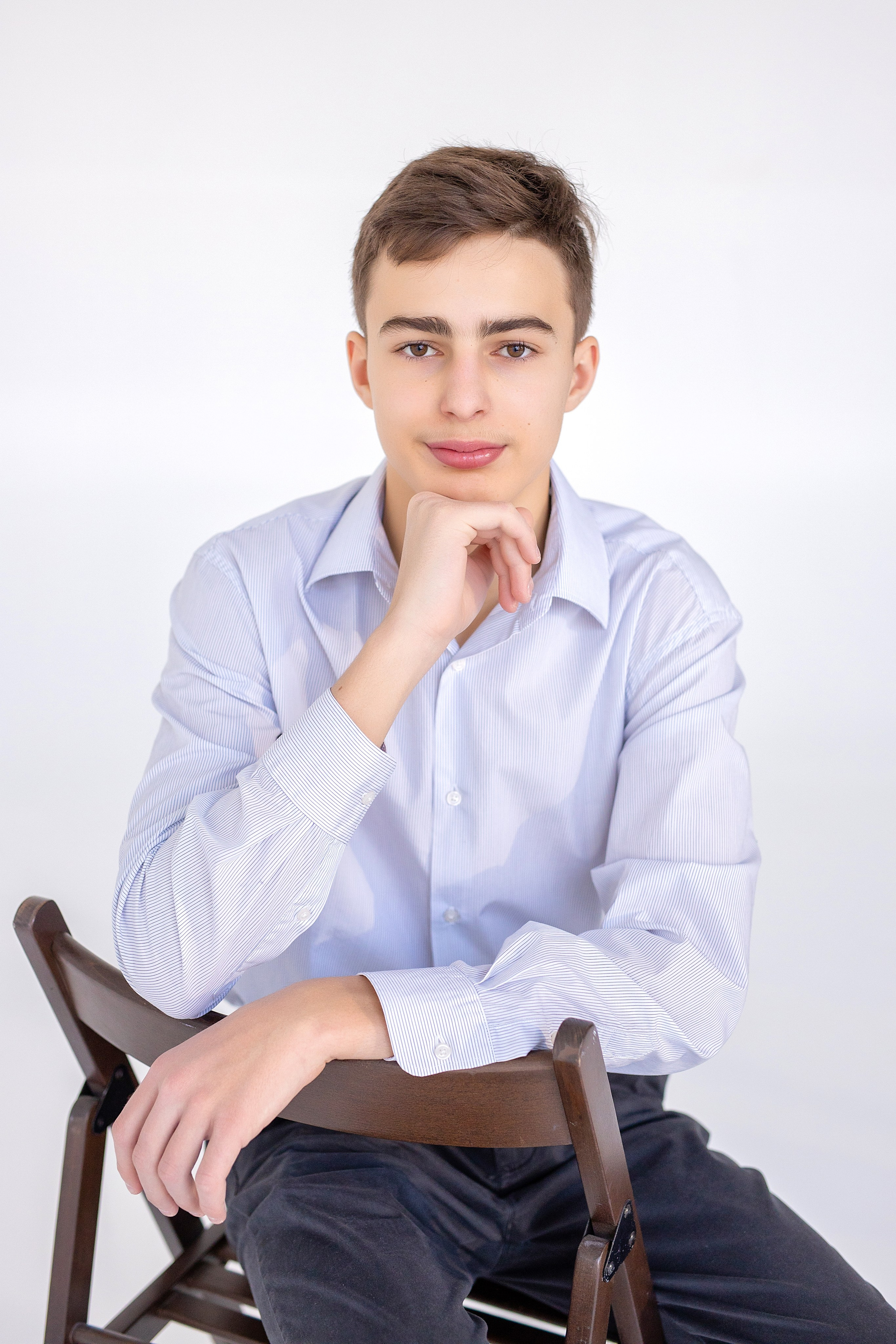 67 школа, 9б класс. Стильный выпускной альбом Владивосток фотограф Вероника Мигачева