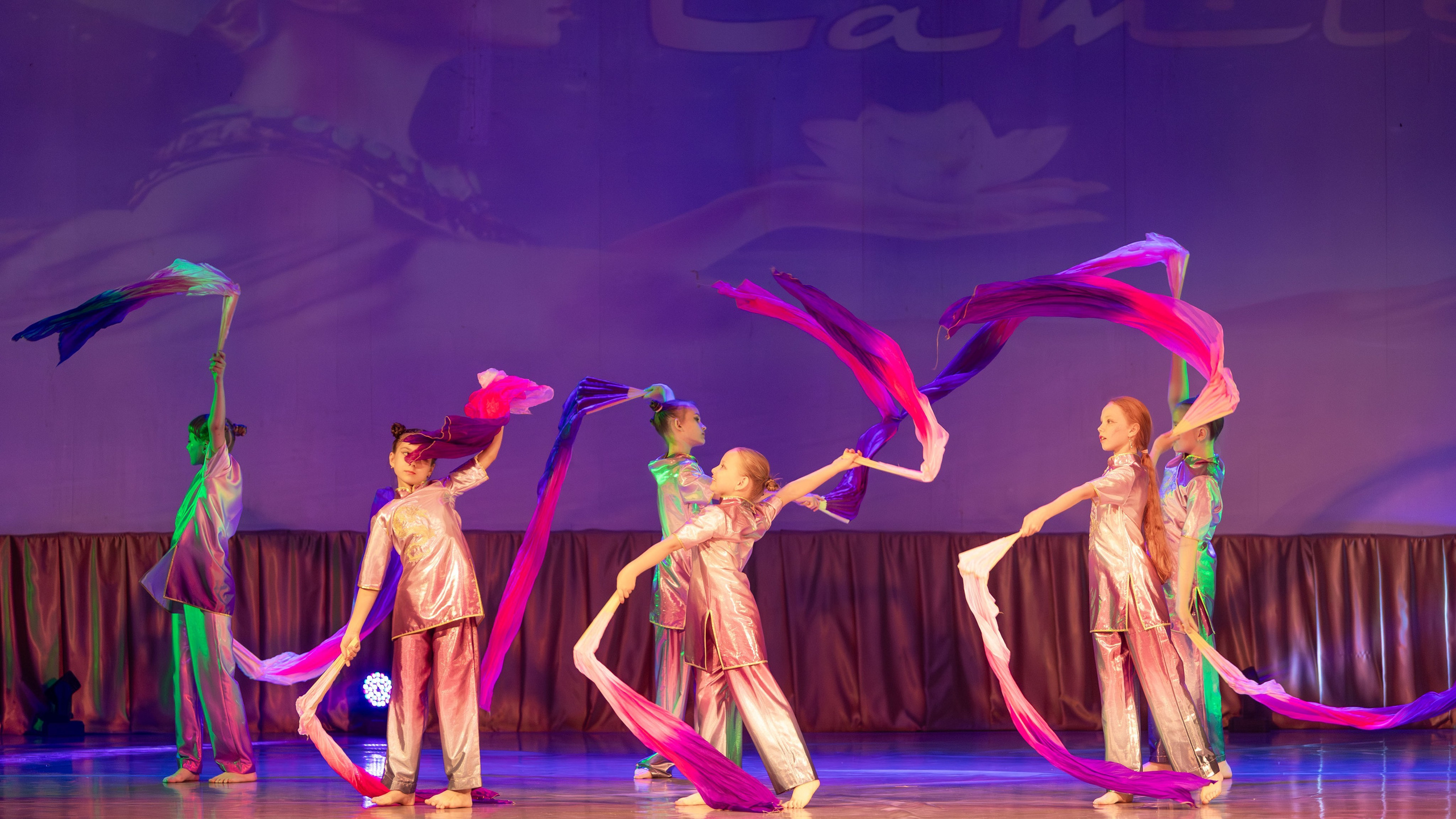 Студия «Lamis» отчетный концерт 2025. Выпускные альбомы и школьный фотограф в Подольске, Троицке, Щербинке, Москве и Московской области