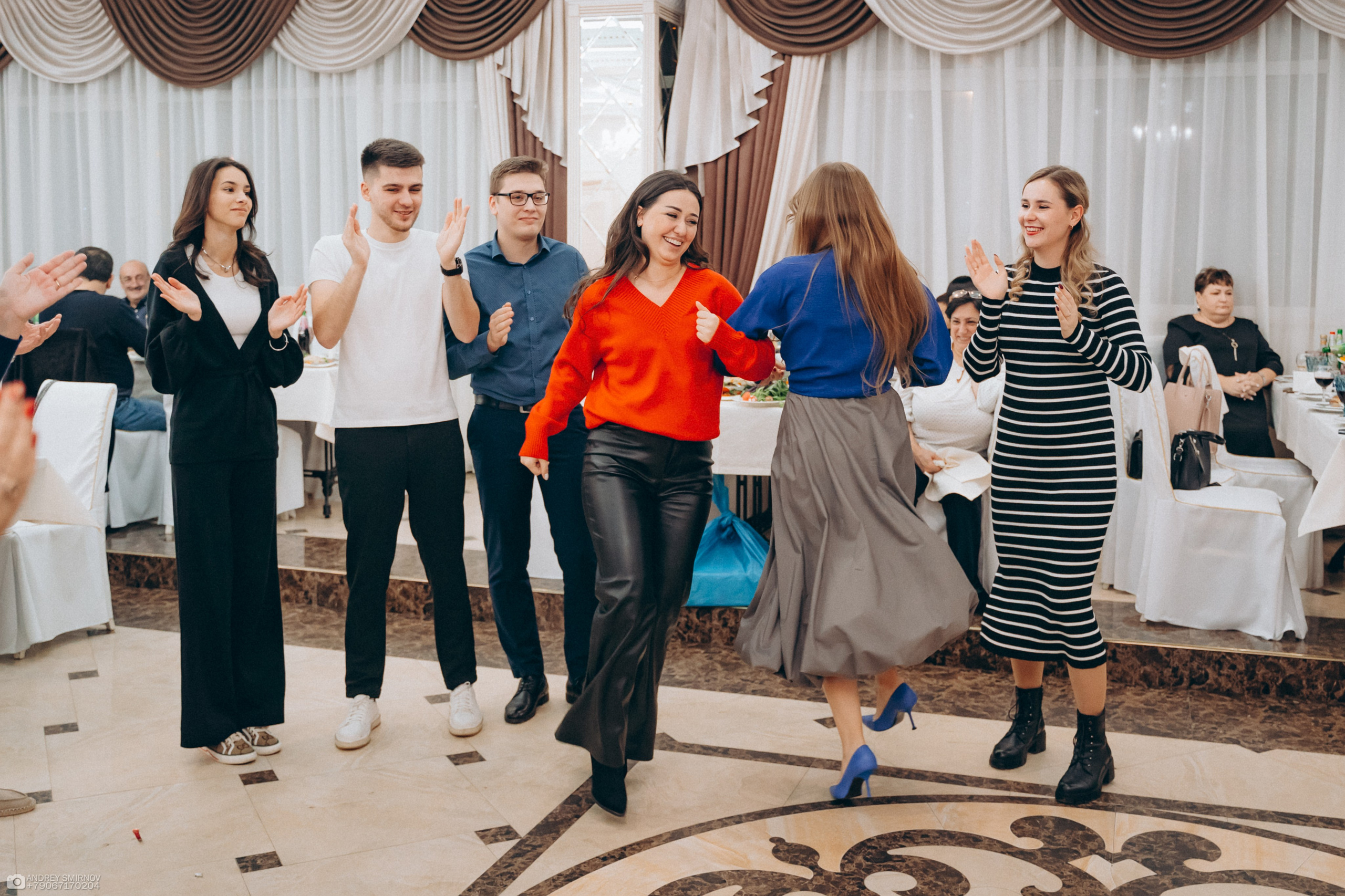 Ресторан Заря. FOTOZ Studio / Фотовидеомейкер Андрей Смирнов