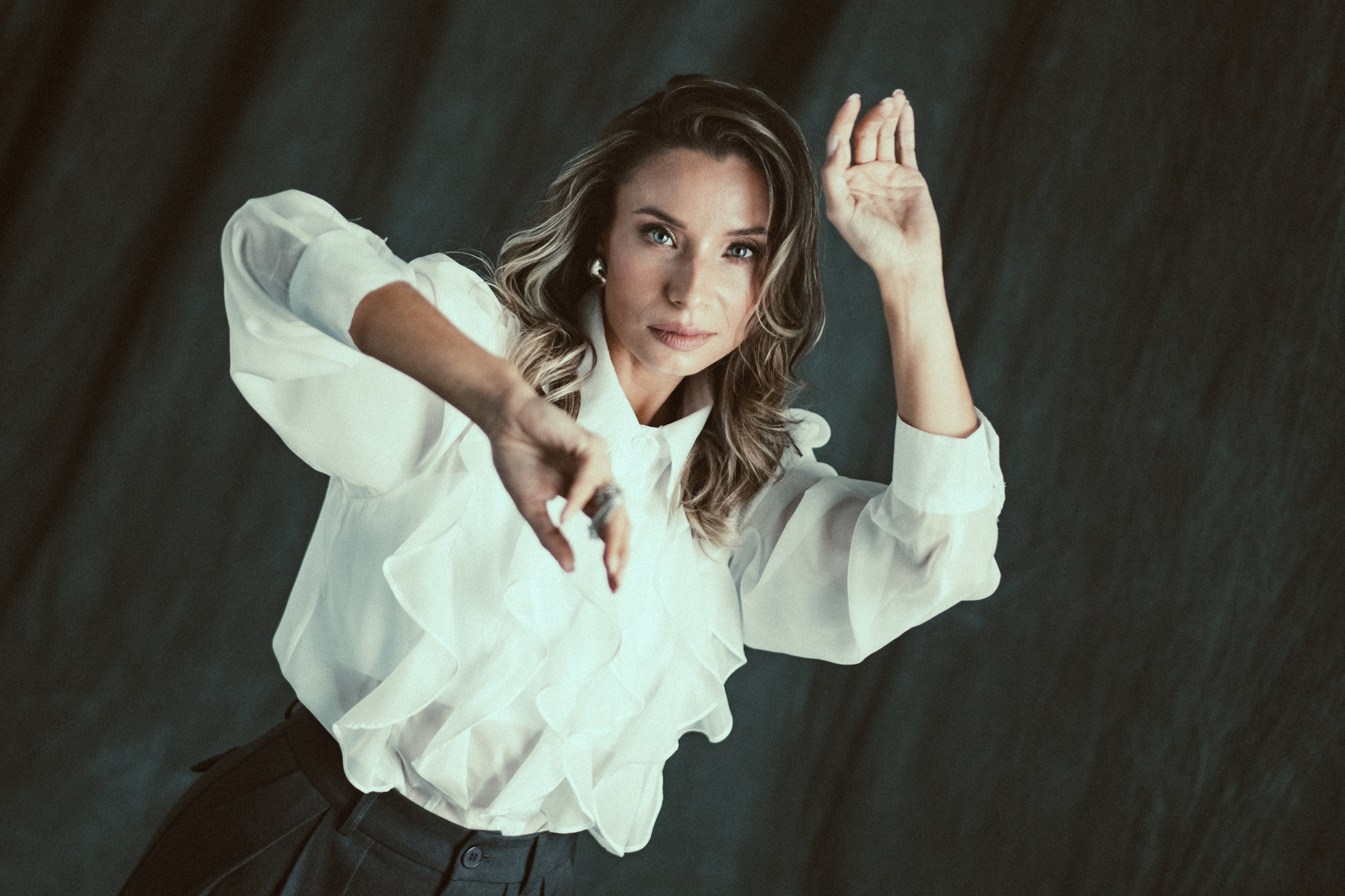 Фотограф Михаил Гуляев. Фотосессия в Новосибирске. Фотосессия в студии.