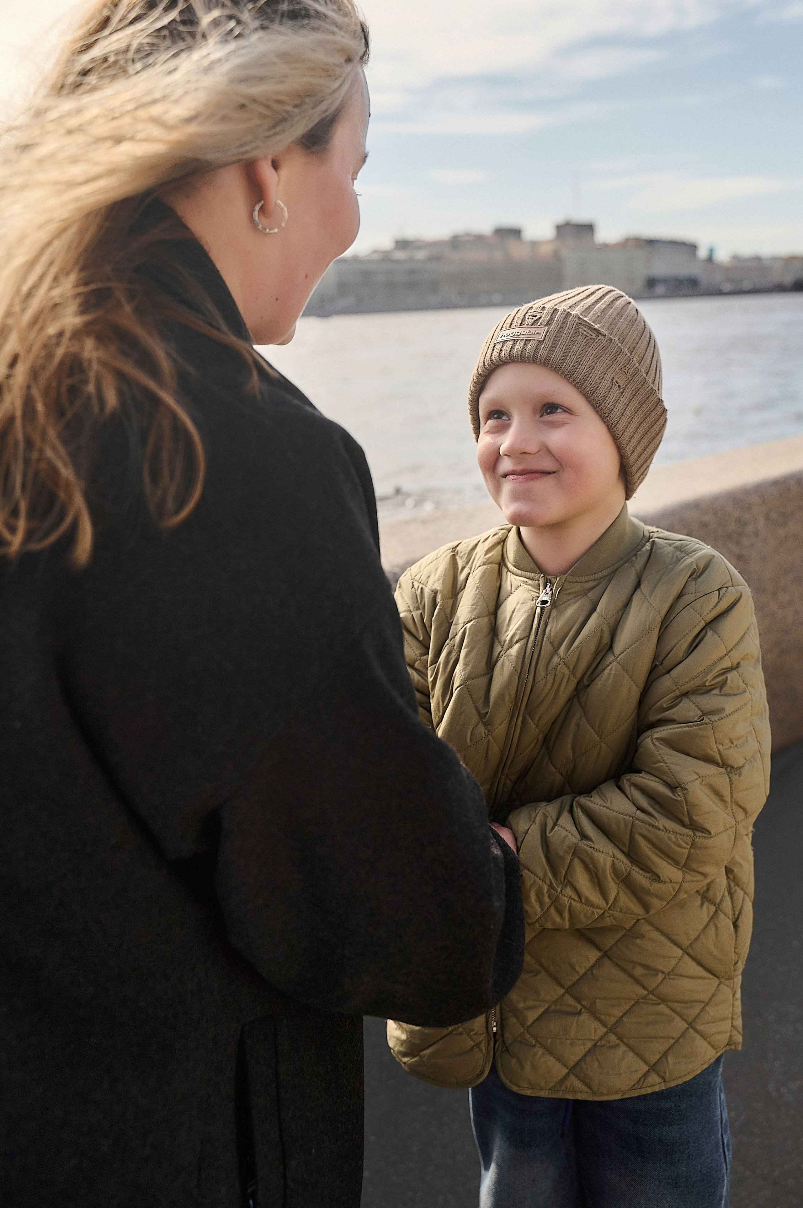 Весенняя прогулка на набережной. Семейный и детский фотограф Катерина Рожкова