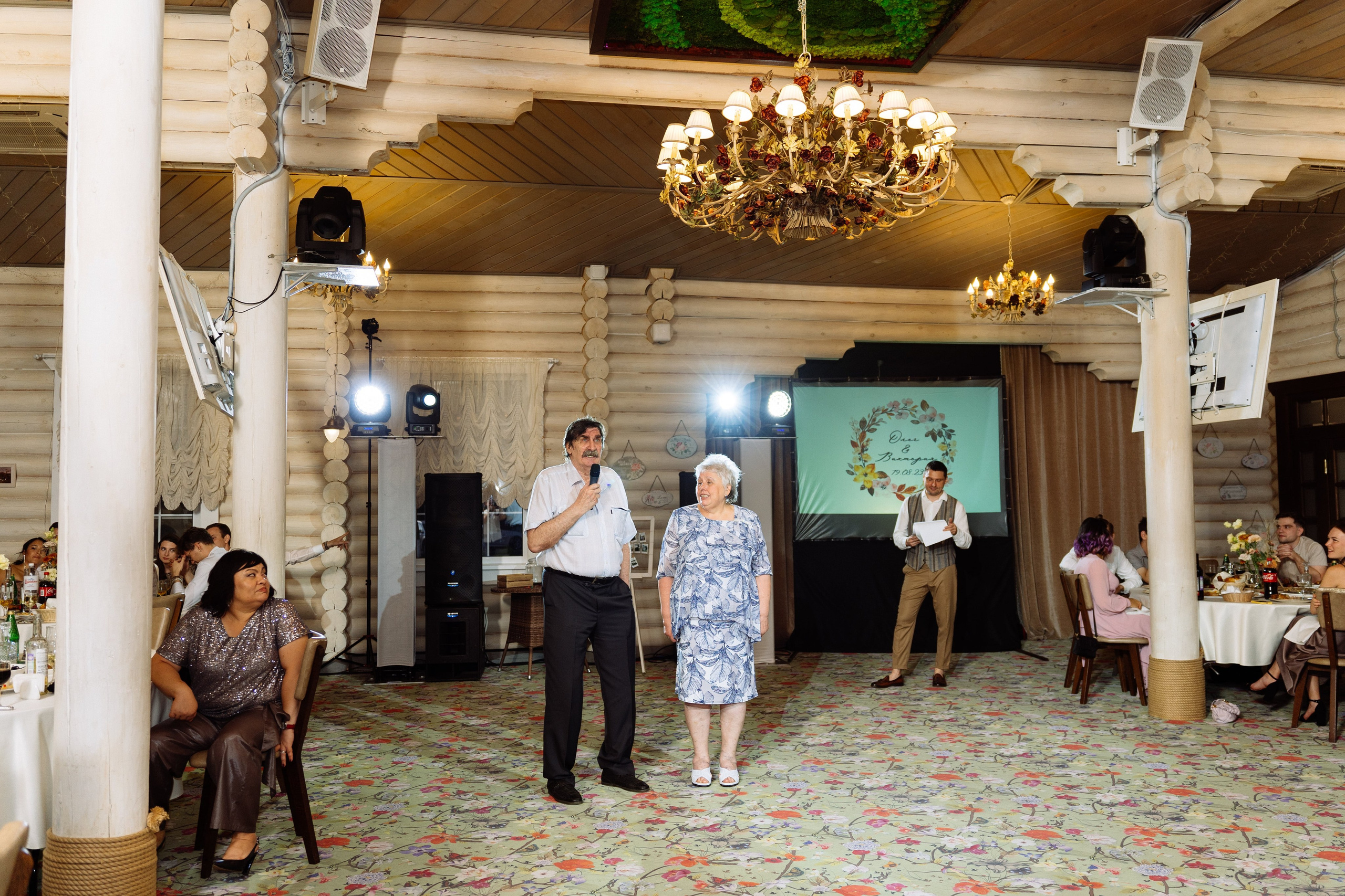 Свадьба Олега и Виктории в клубе «Ближняя дача»