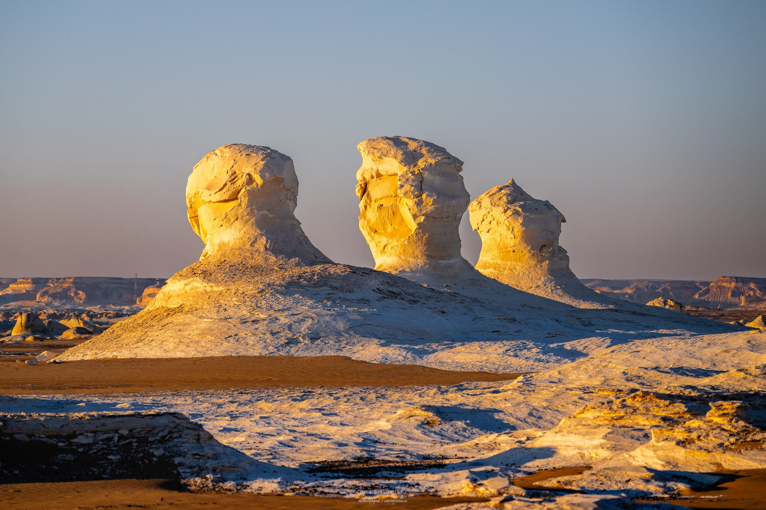 Пустыня чёрная, пустыня белая. Авторские стильные фотокартины