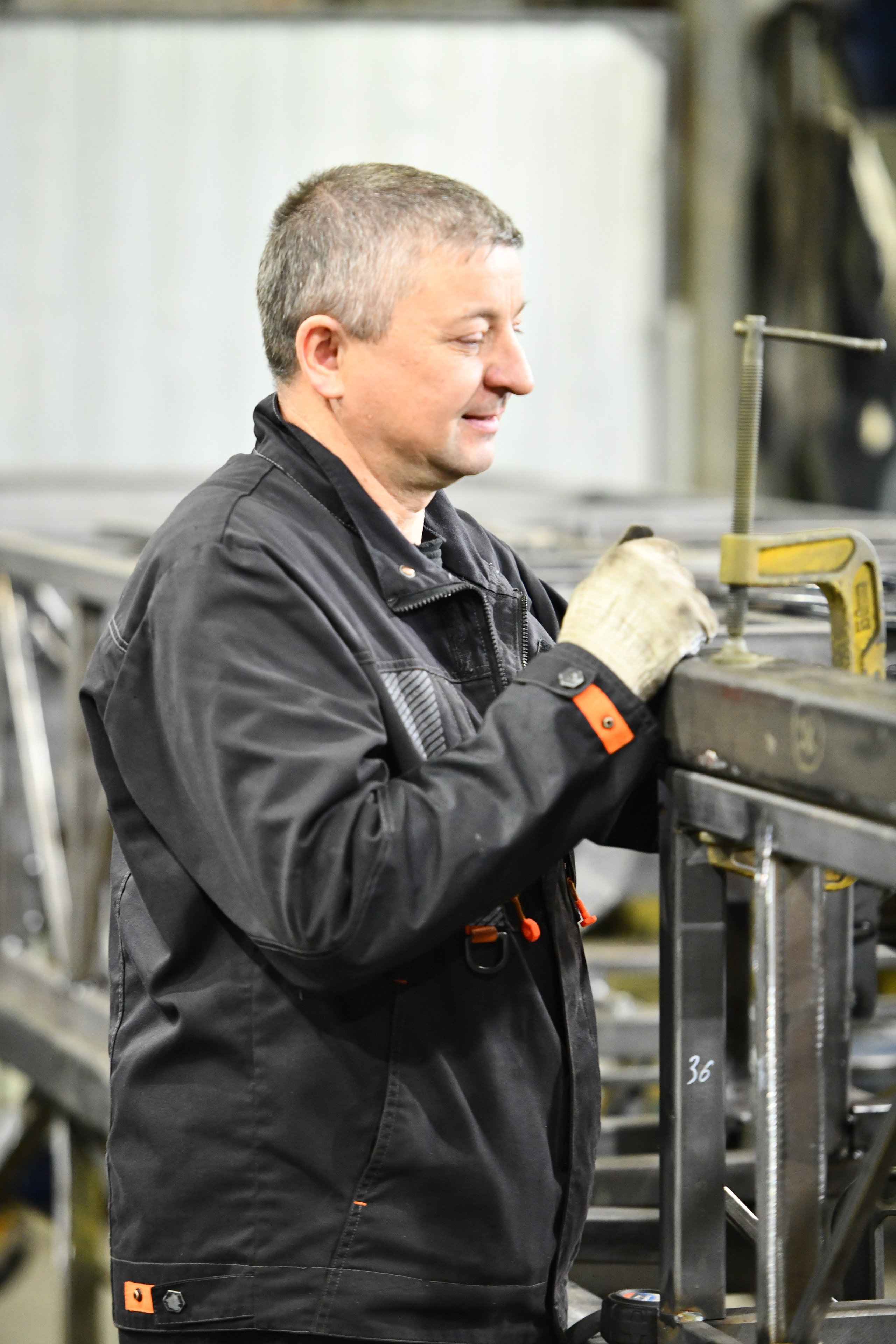 Репортаж с экскурсии на Завод ТРОМ. Репортажный и семейный фотограф — Шелихов Сергей