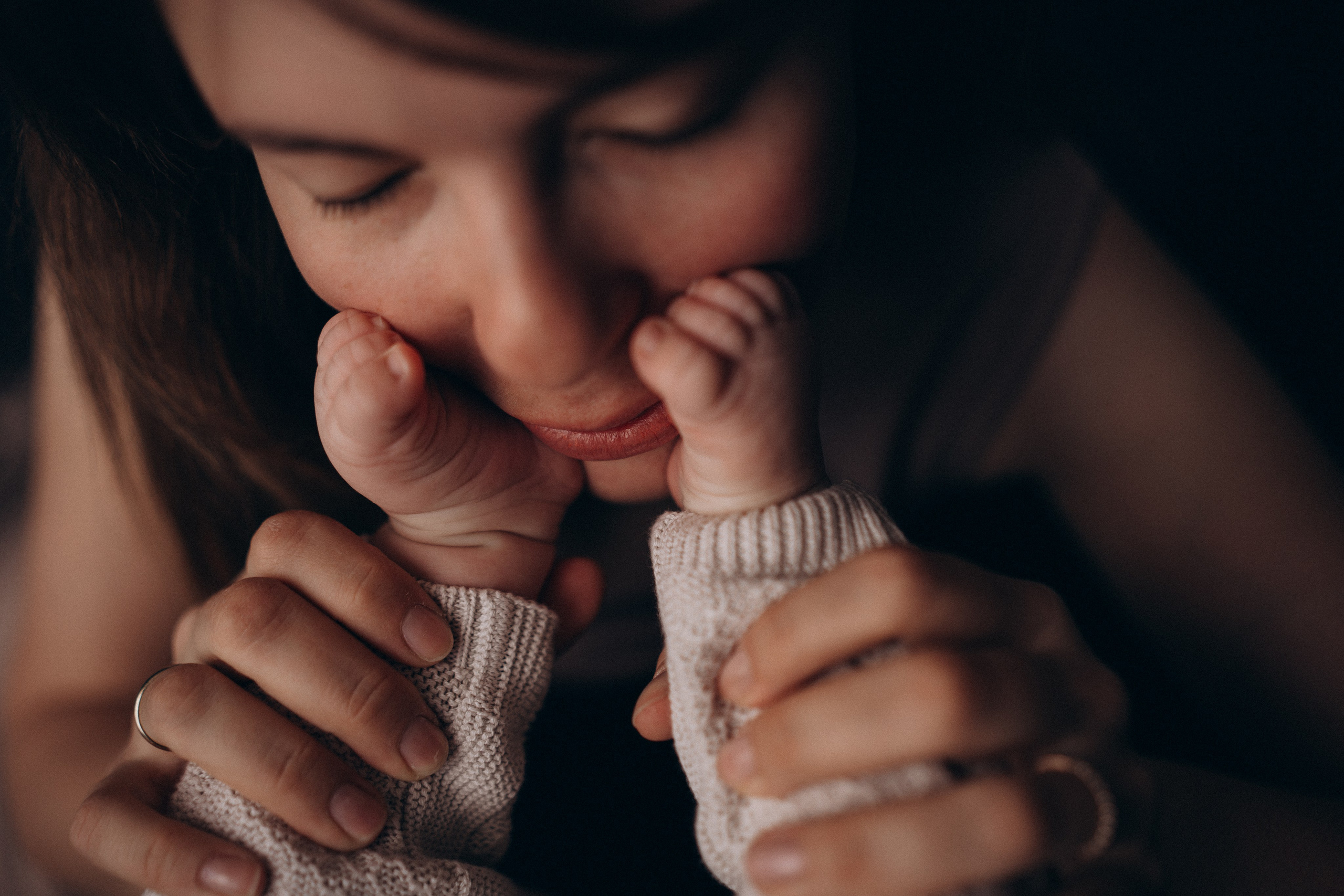 Фотограф Новорожденных в Москве. Семейные истории в стиле LIFE