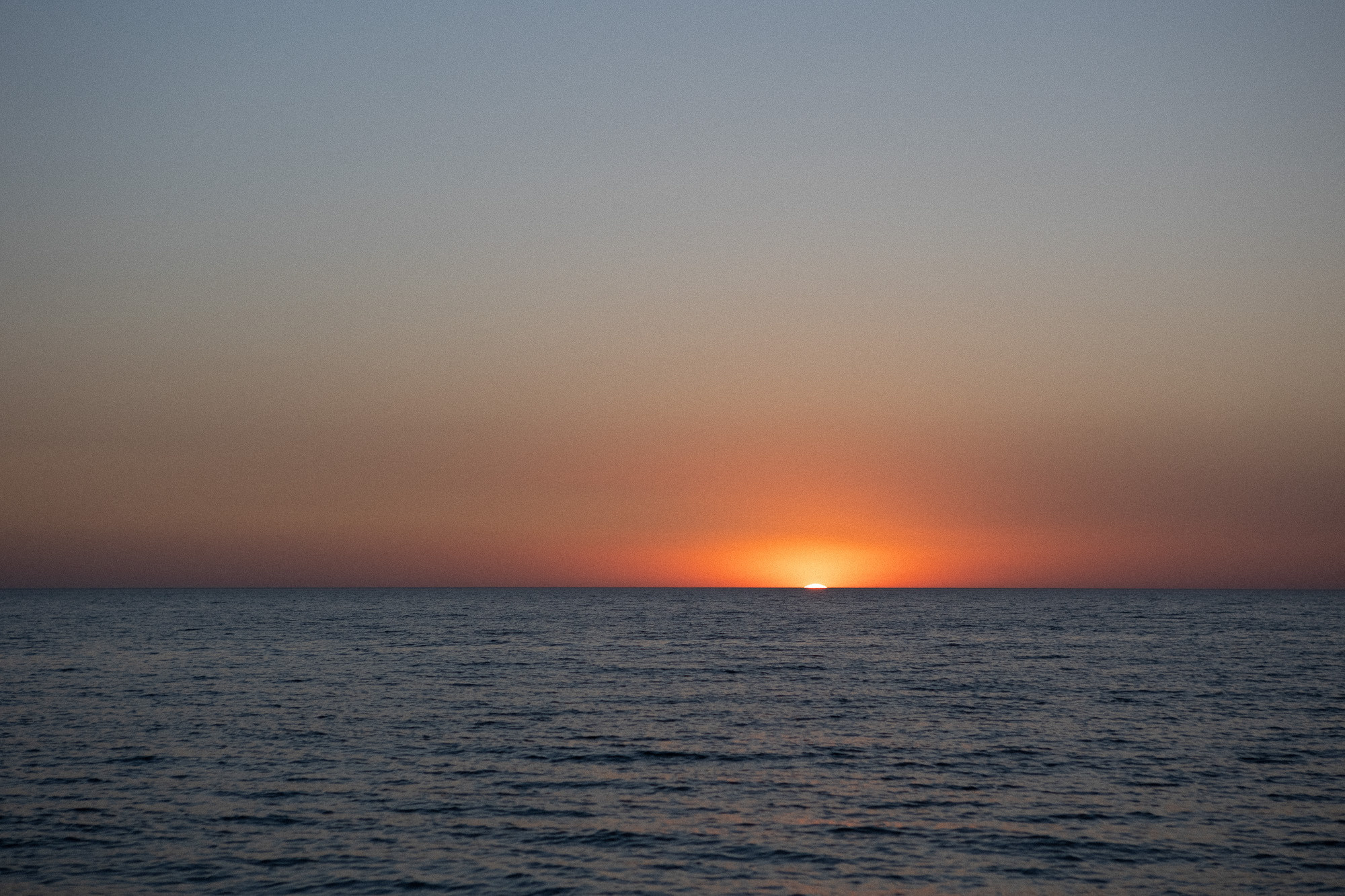 Женя и Настя - Лавстори на западном берегу Крыма в Орловке и Каче. Свадебный фотограф, фотосъемка в Крыму, Севастополе, Симферополе, Ялте