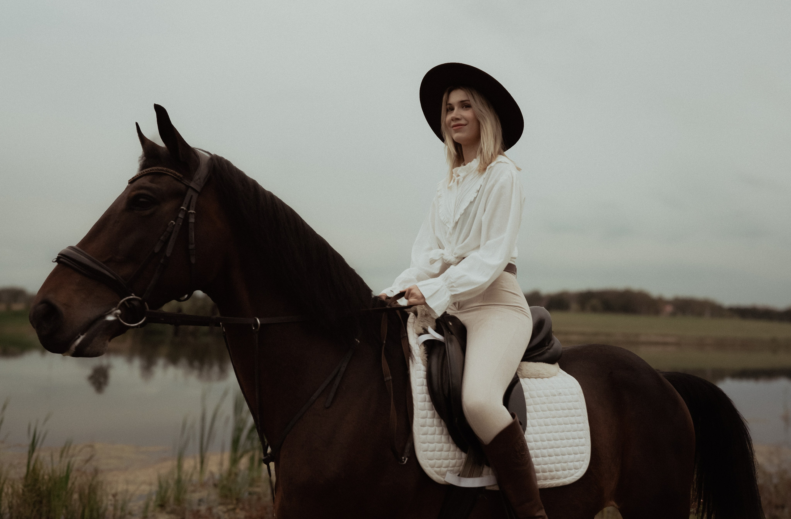 Элегия в седле 📸+🎬. Видеограф / Фотограф  — Яна Спащанская