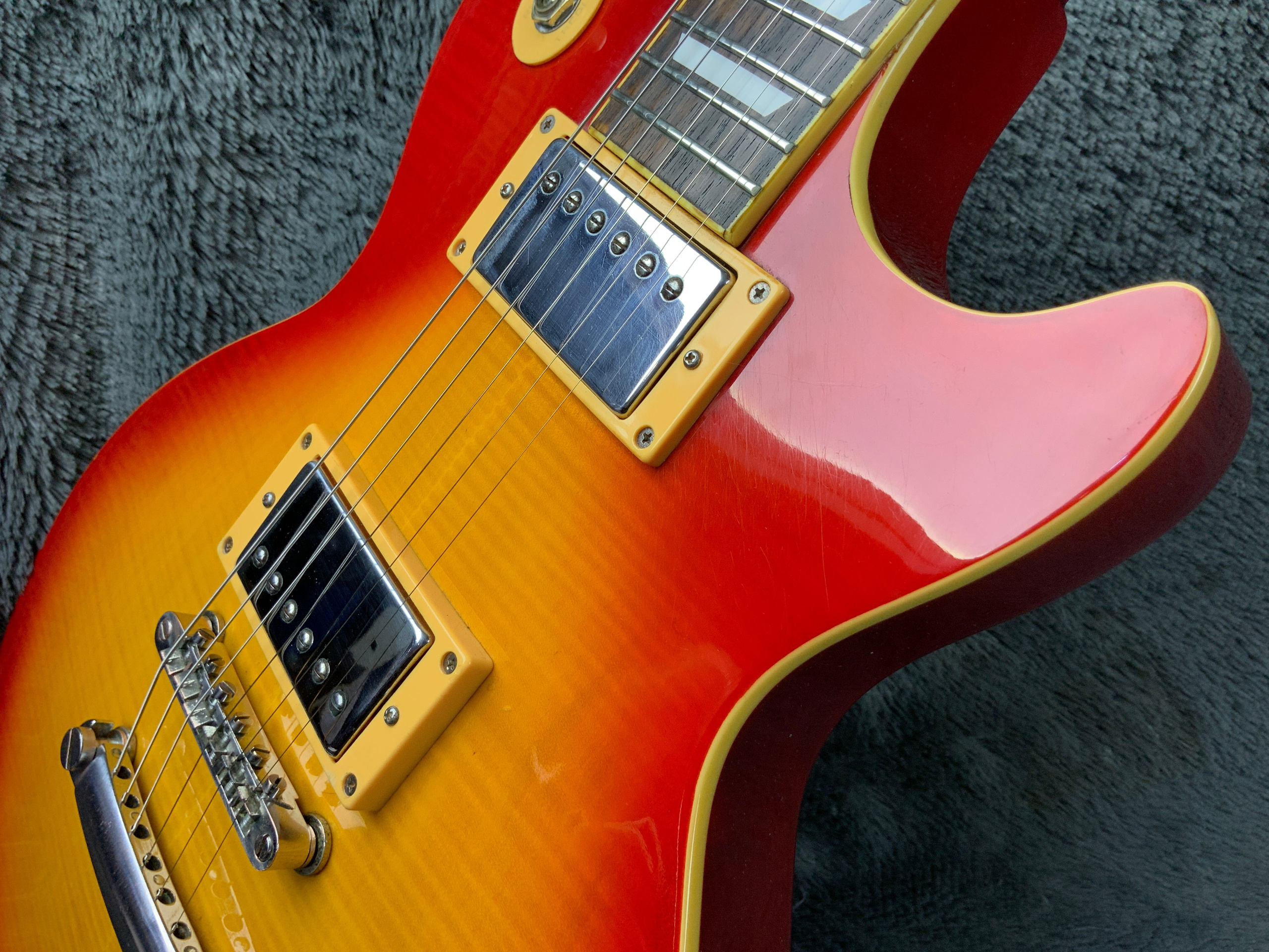 Maison Gibson Les Paul Standard