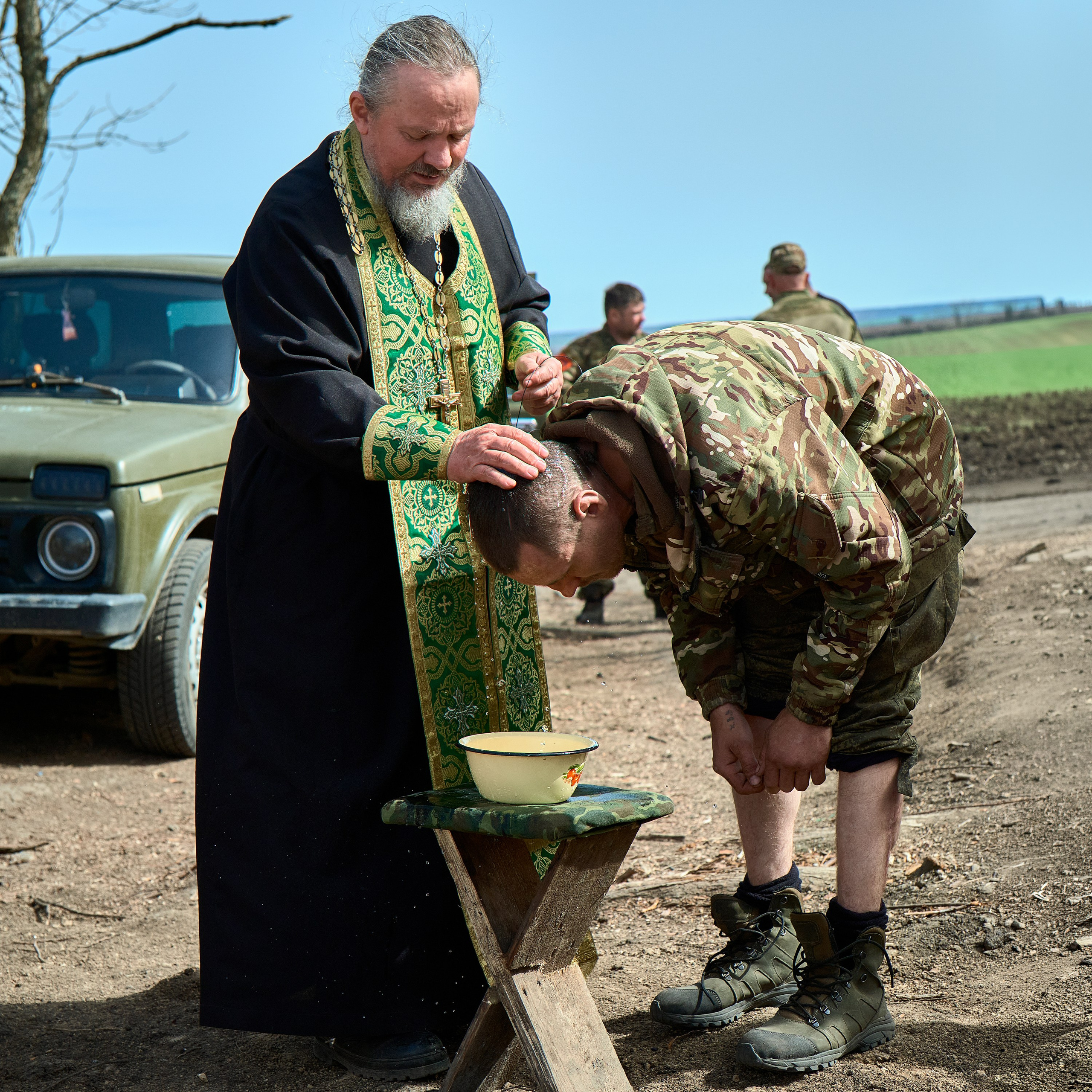 Артур Емельянов — Военный фотограф