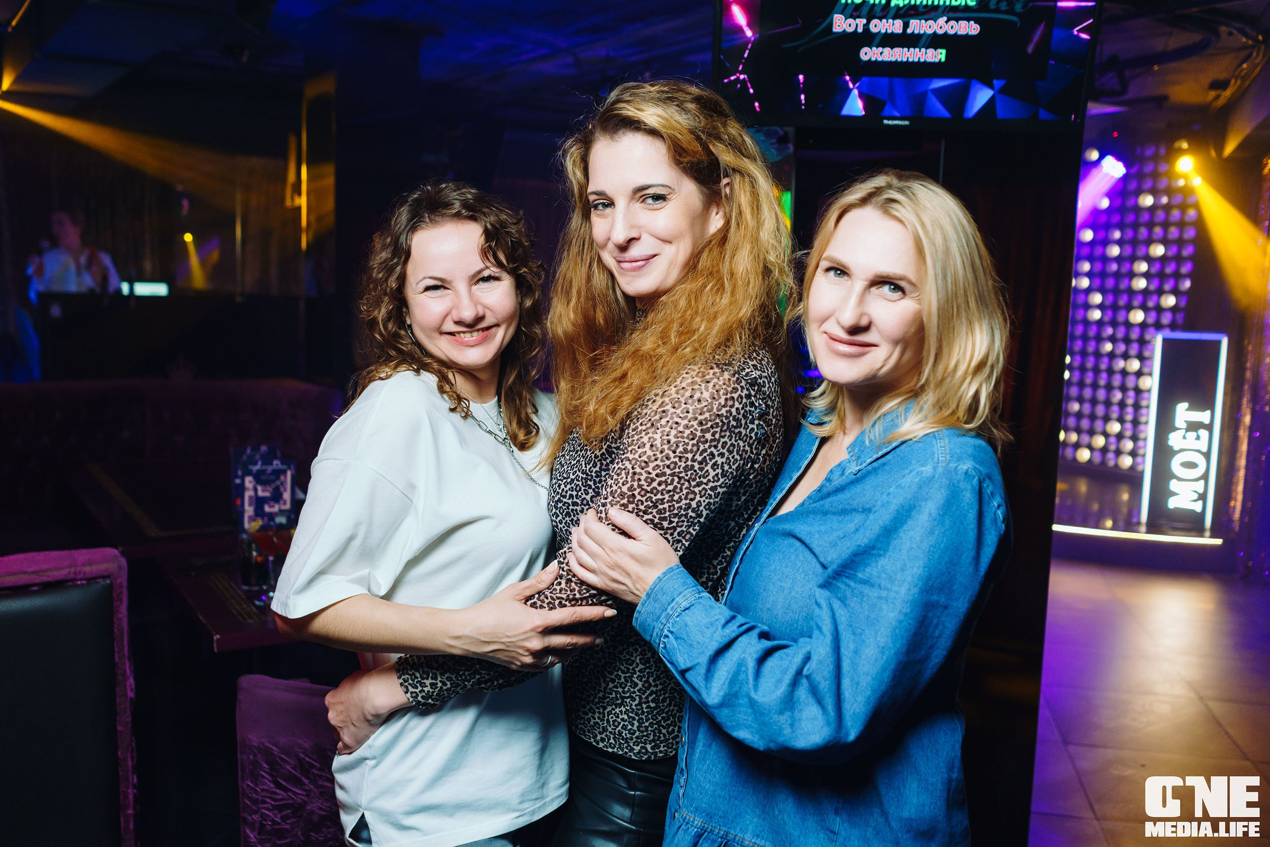 Фоторепортаж из караоке-клуба Эйфория. One Media Life: фоторепортажи, фотоотчеты с мероприятий и заведений