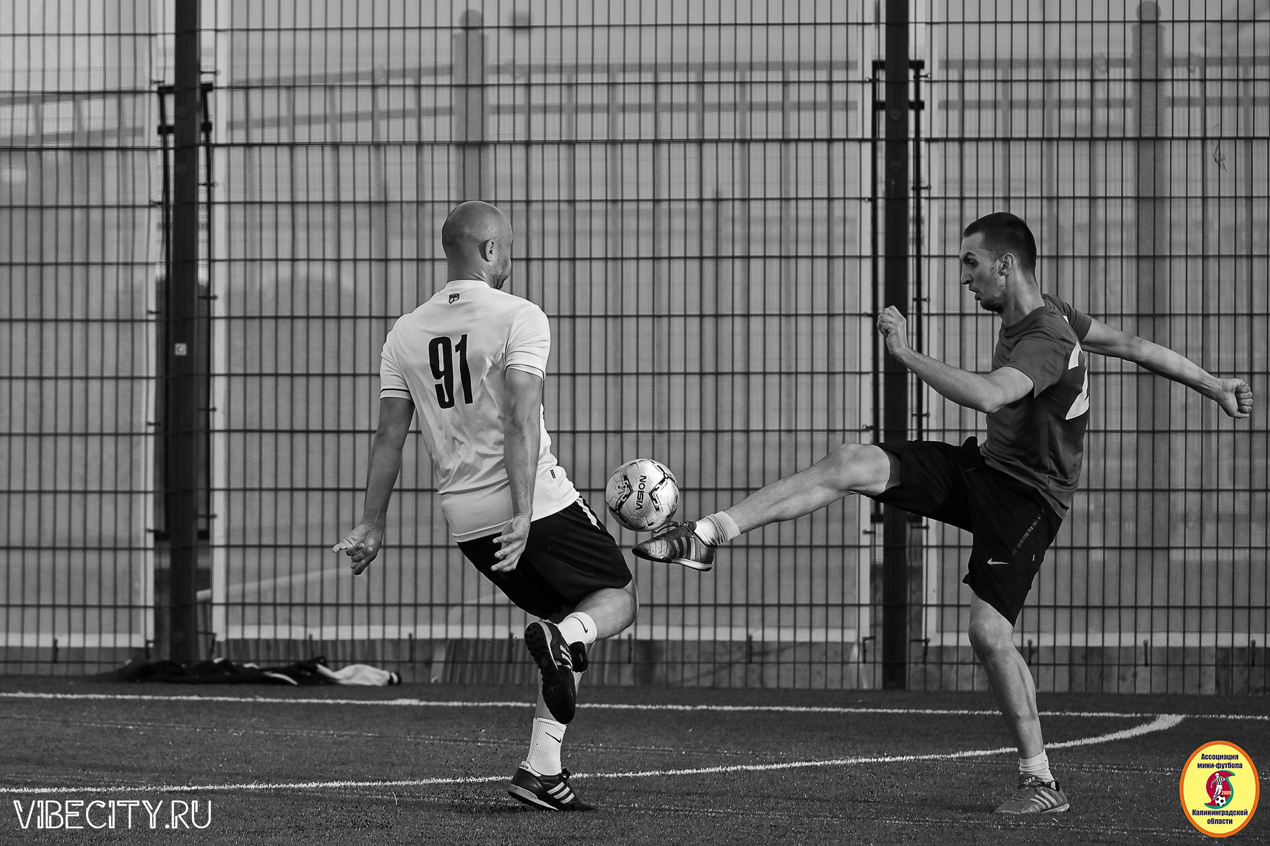 ИГРЫ МИНИ-ФУТБОЛЬНОЙ И КОРПОРАТИВНОЙ ЛИГИ. VIBECITY.RU Вайб Сити Ру Фоторепортажи Фотоотчеты Калининград