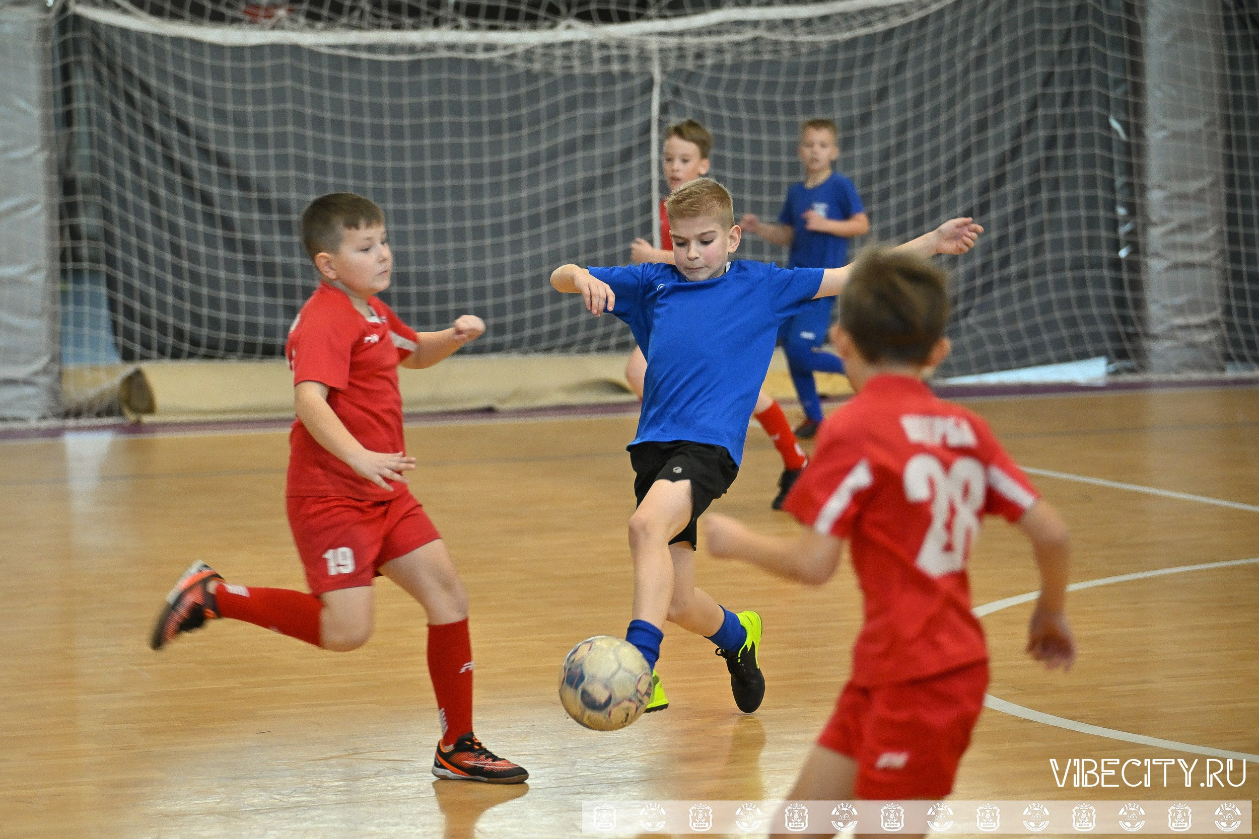 Балтийская лига по футзалу U11. VIBECITY.RU Вайб Сити Ру Фоторепортажи Фотоотчеты Калининград