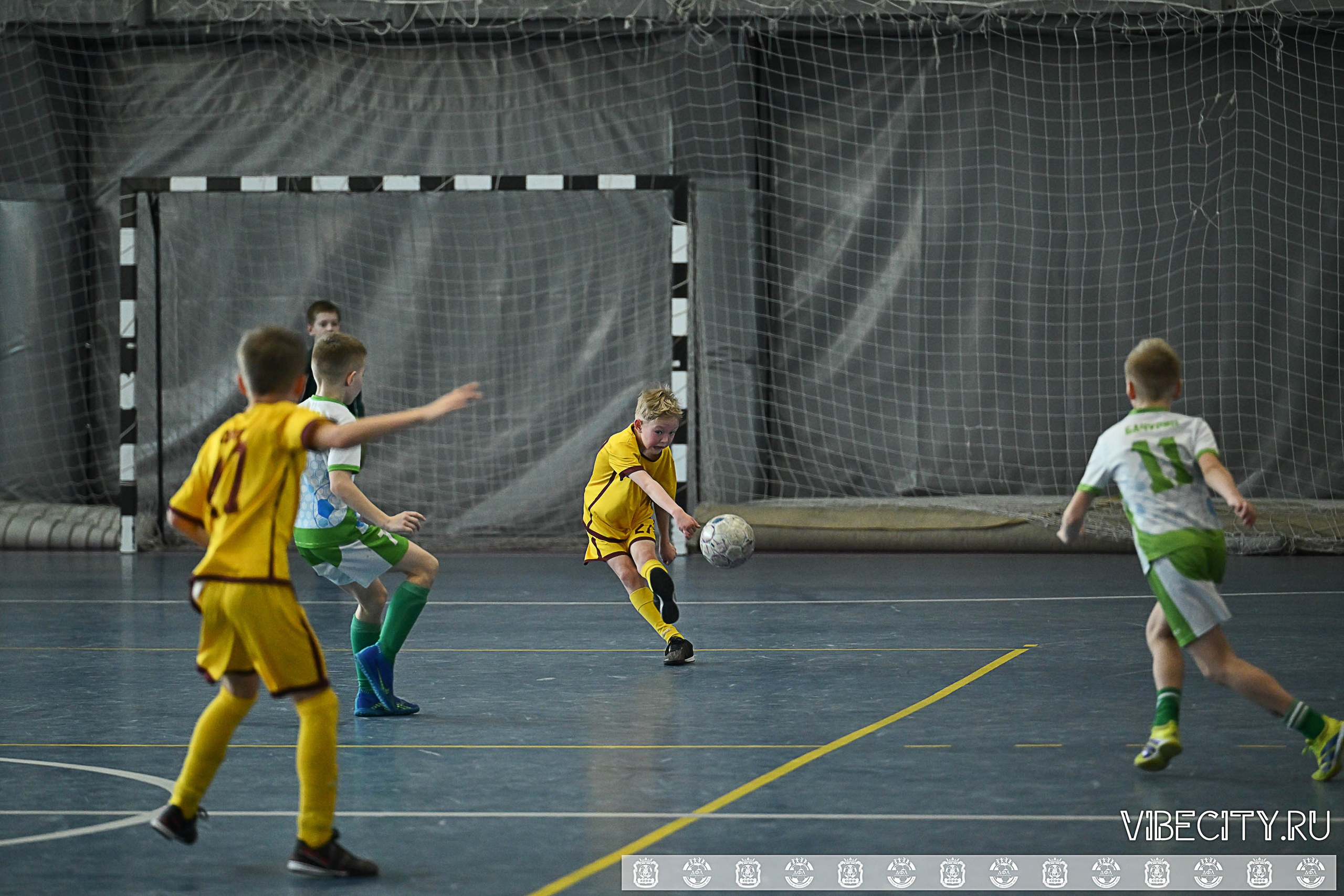 БАЛТИЙСКАЯ ЛИГА ПО ФУТЗАЛУ U10. VIBECITY.RU Вайб Сити Ру Фоторепортажи Фотоотчеты Калининград