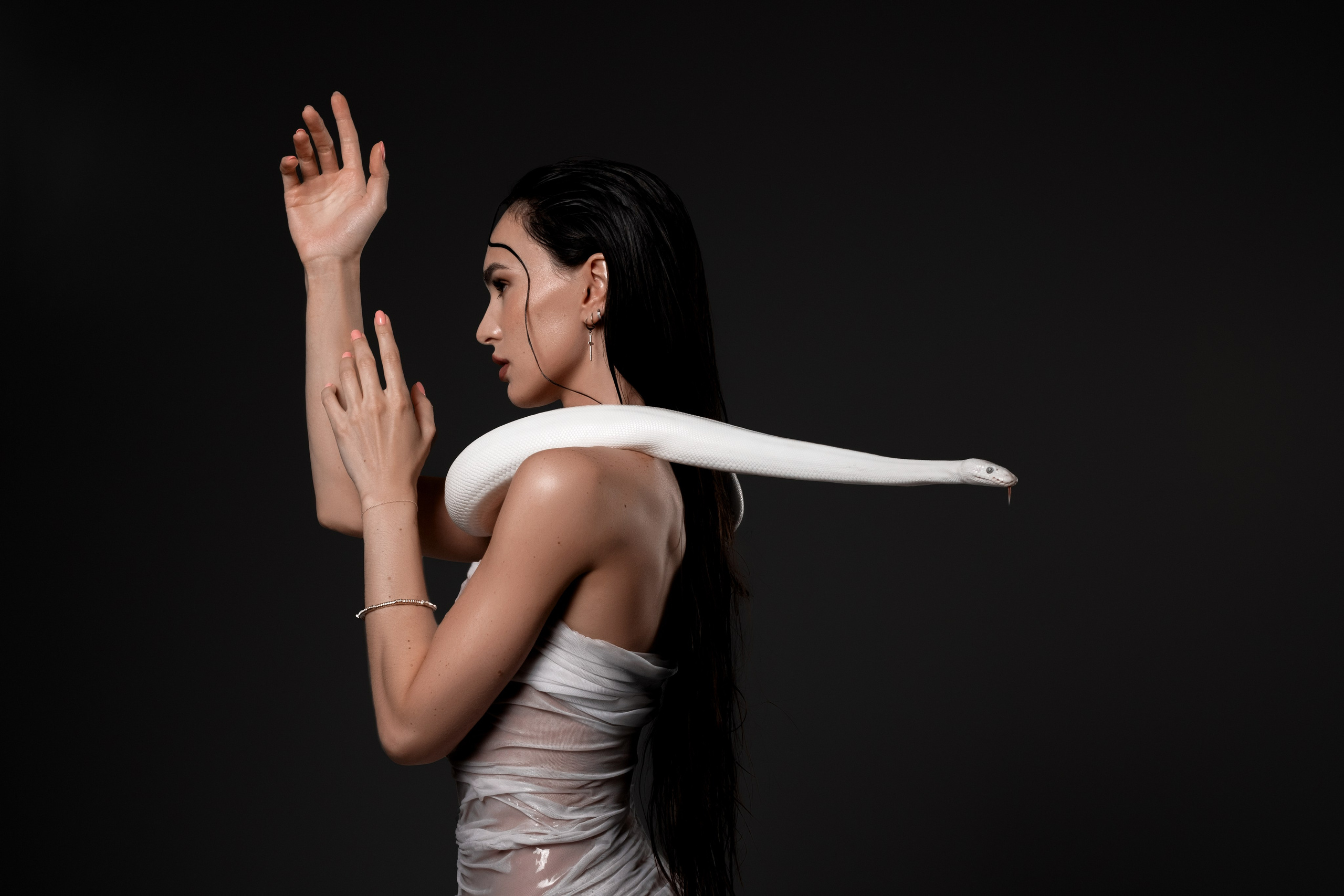 Цены. Портретная и Fashion фотосъемка в Москве КРИС KISS. Лукбуки и каталоги