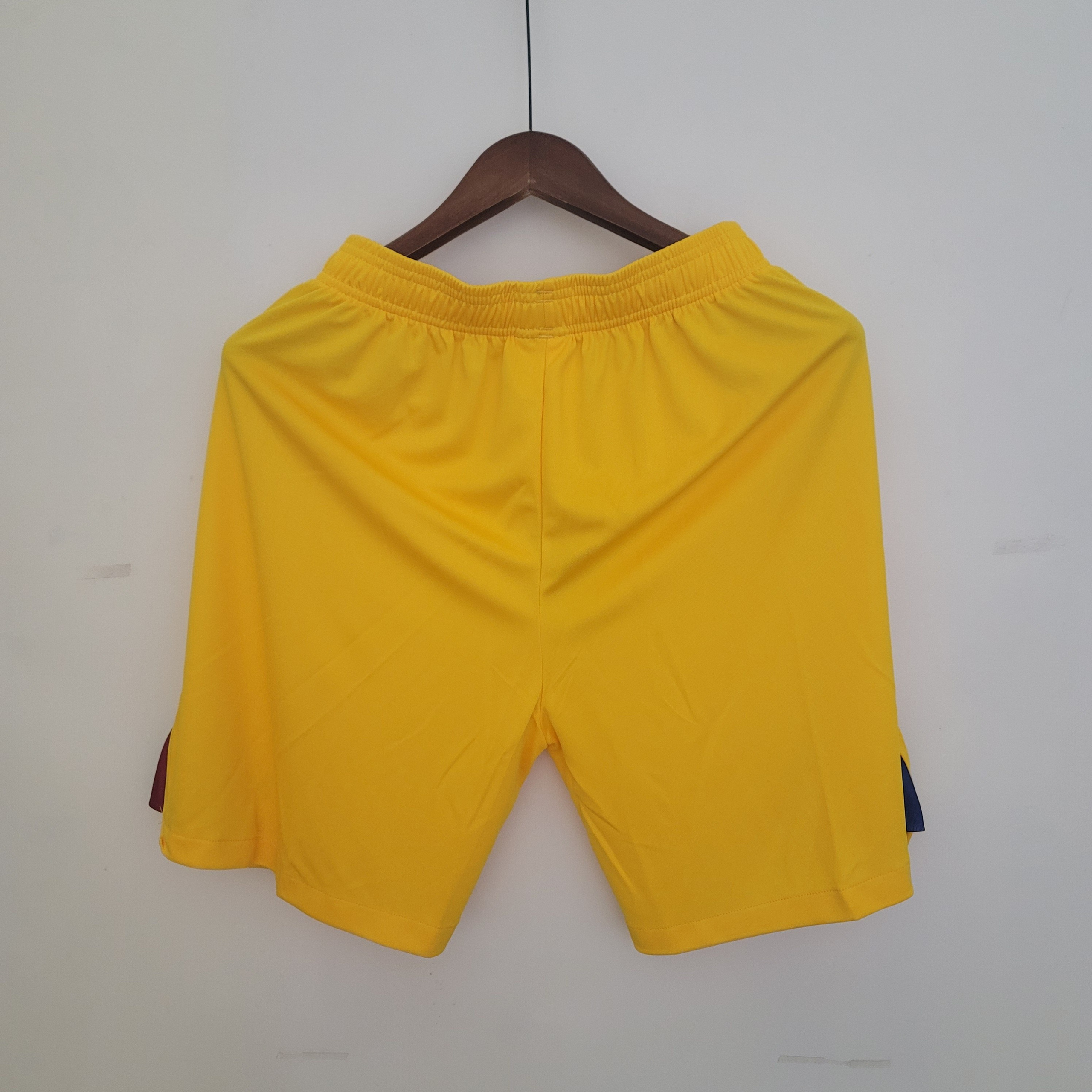 Купить жёлтые шорты Barcelona. Футбольный магазин — ssw_magazin