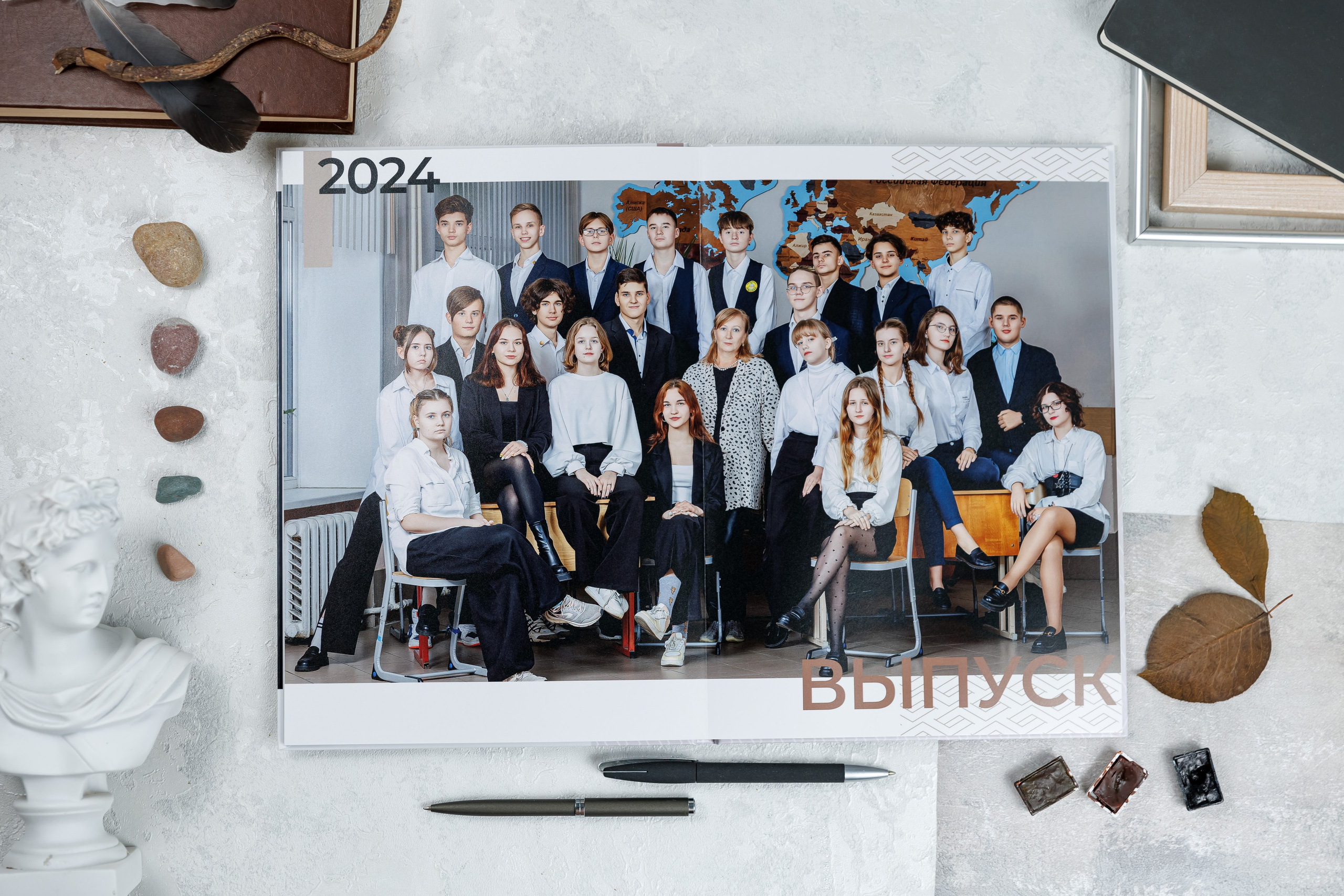 Персональные альбомы 9, 11 класс. Семейный и детский фотограф Комина Елена, Власиха, Одинцово