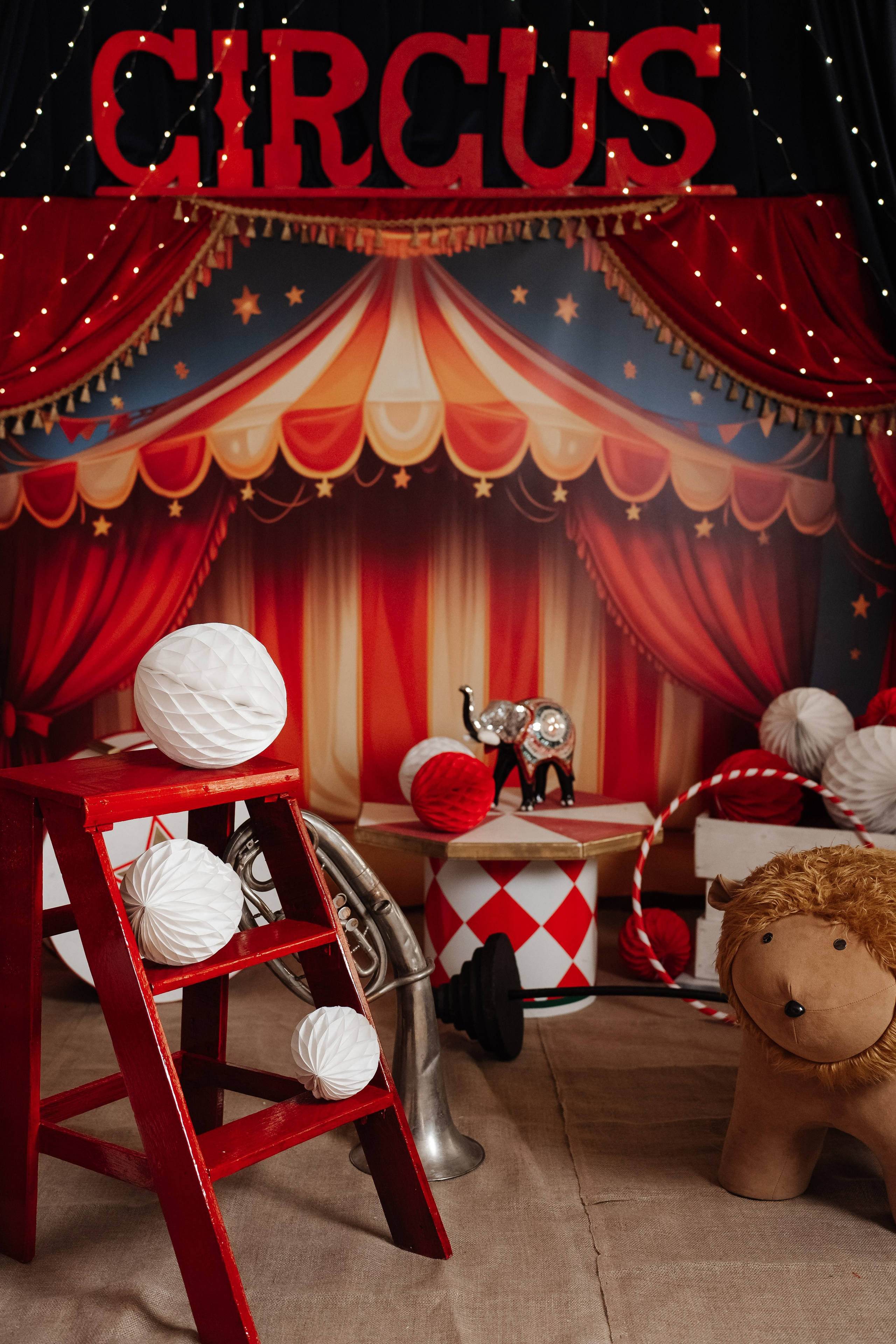 Фотостудия в центре СОЧИ, рядом с ТЦ МореМолл, все для фото и видео. Семейный фотограф в Сочи Лара Salut