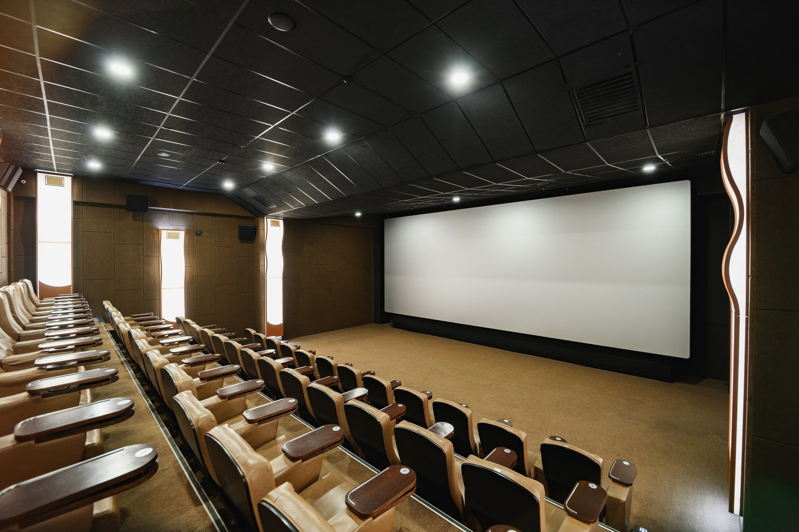 Профессиональная съемка кинозала. Фотограф Камчатка Тимофей Тимофеенко