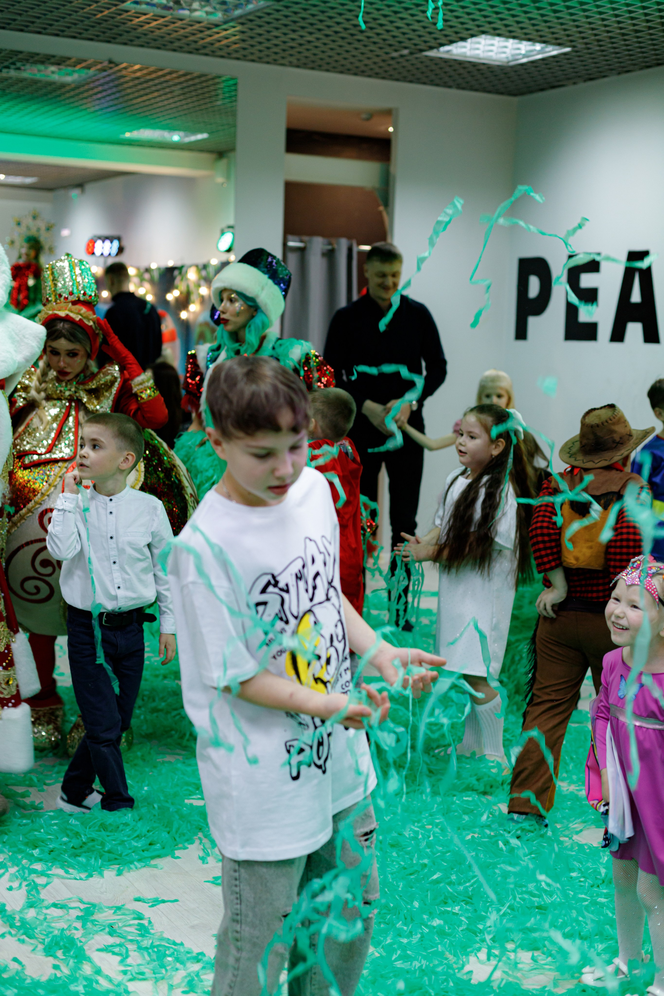 HAPPY NEW YEAR PART/5. Photokarish