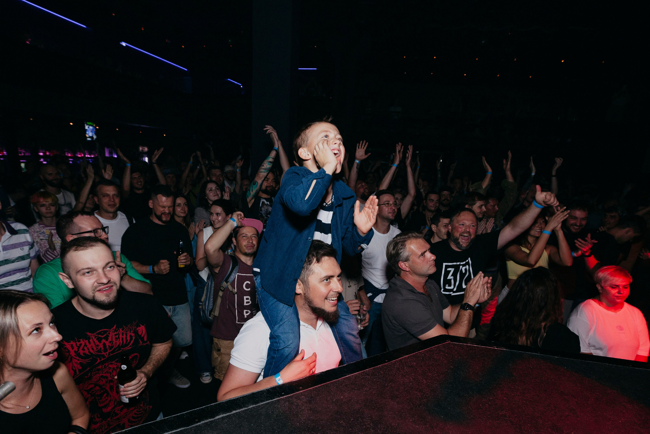 ТРИ ВТОРЫХ. Stanislav Baryshev — People. Emotions. Atmosphere