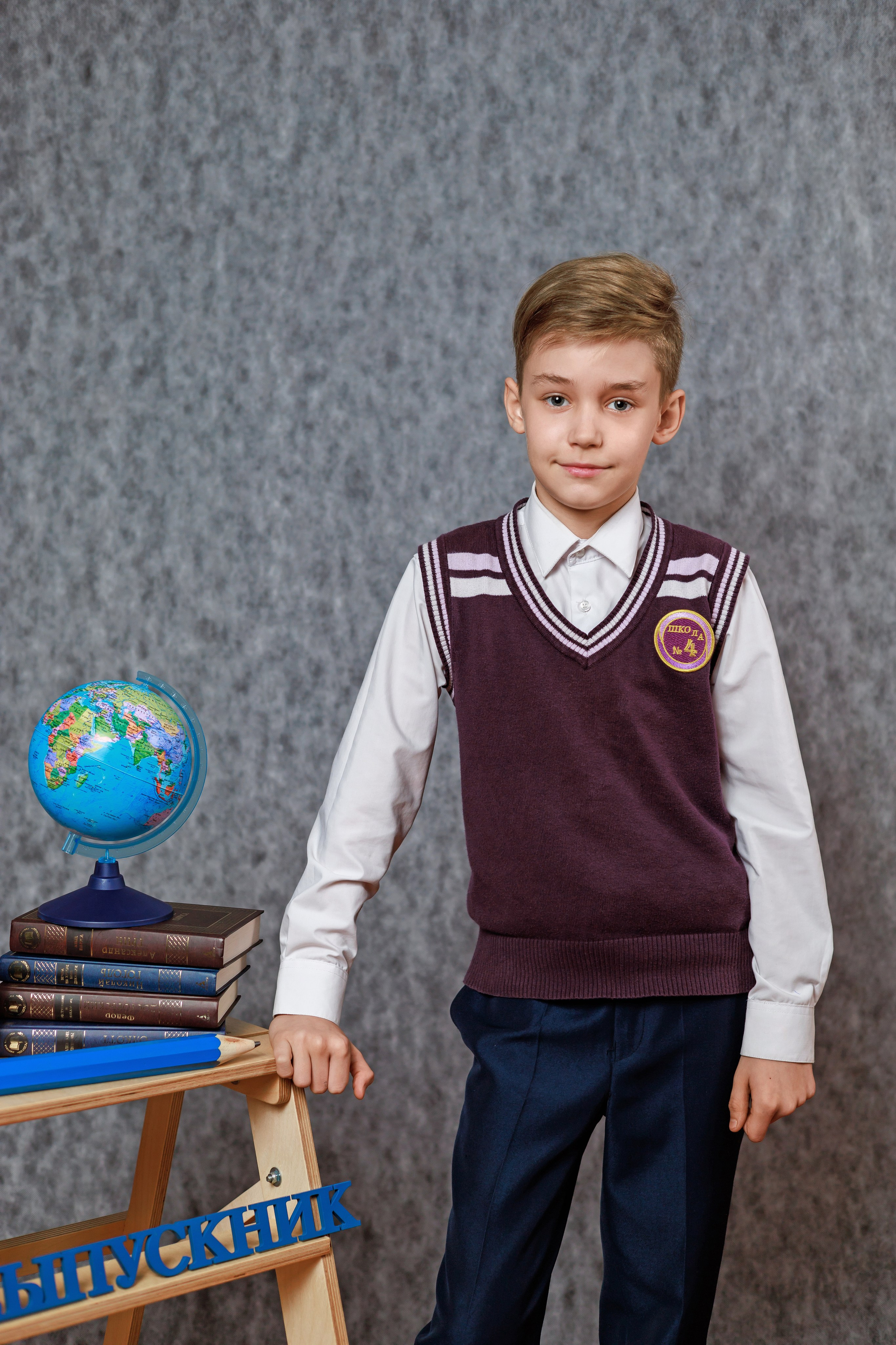 Выпускные альбомы для школьников. Олеся Пучковская фотограф, Белогорск, Амурская область