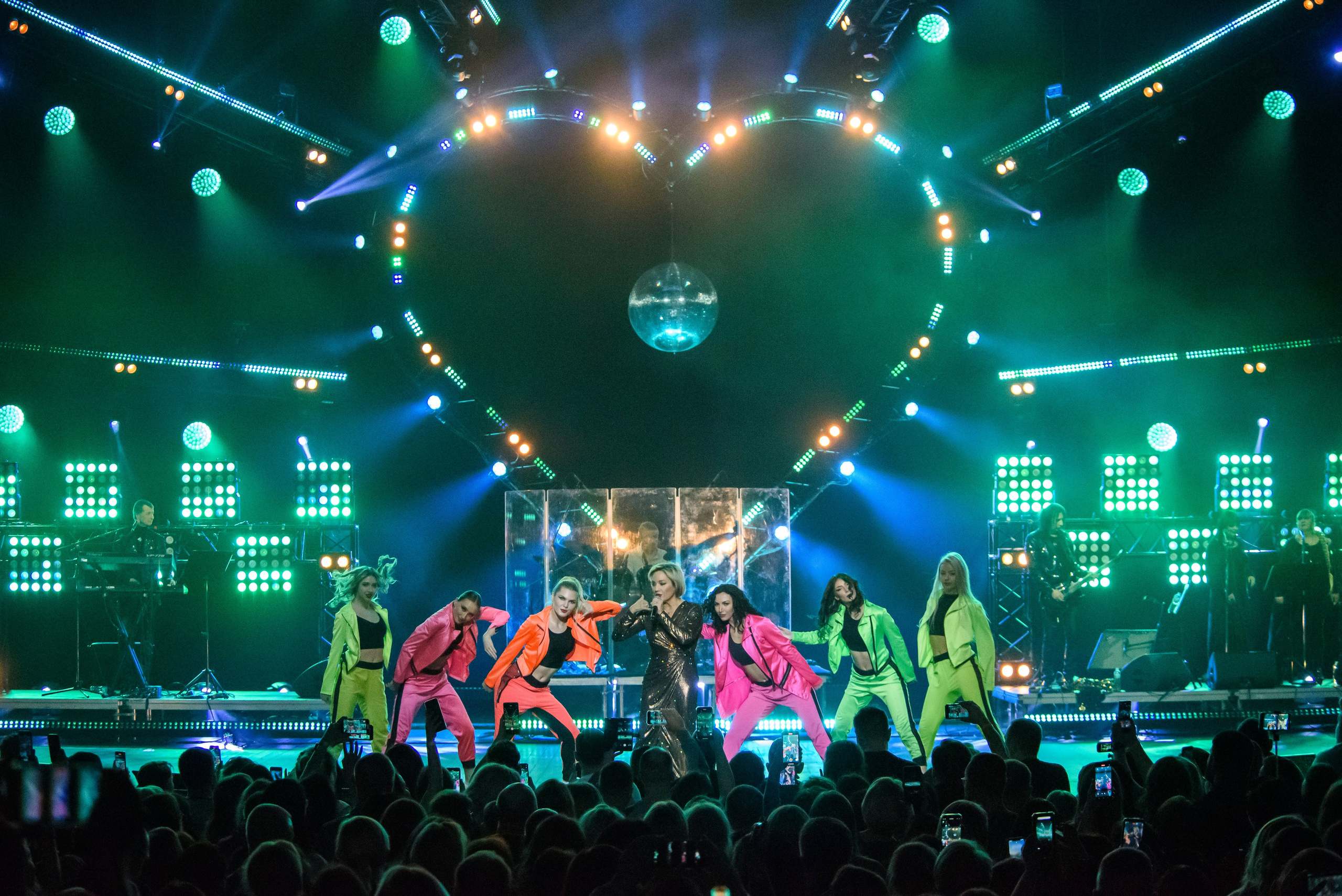 Юбилейный концерт Татьяны Булановой — Крокус Сити Холл — «Имена на все времена». Бренд-фотограф для экспертов и блогеров в Москве Влада Горбовская