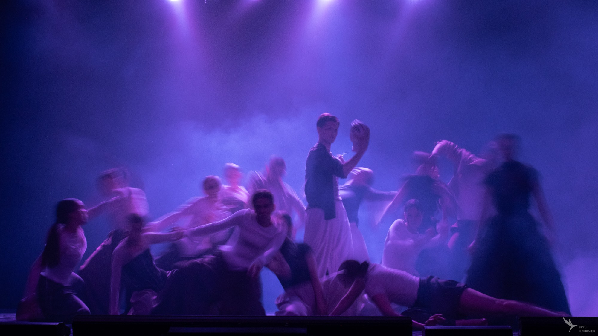 Пластический спектакль команды СЕВЕР «Голос ветра. Молчание мрамора». Репортажный фотограф в Казани Павел Серпокрылов