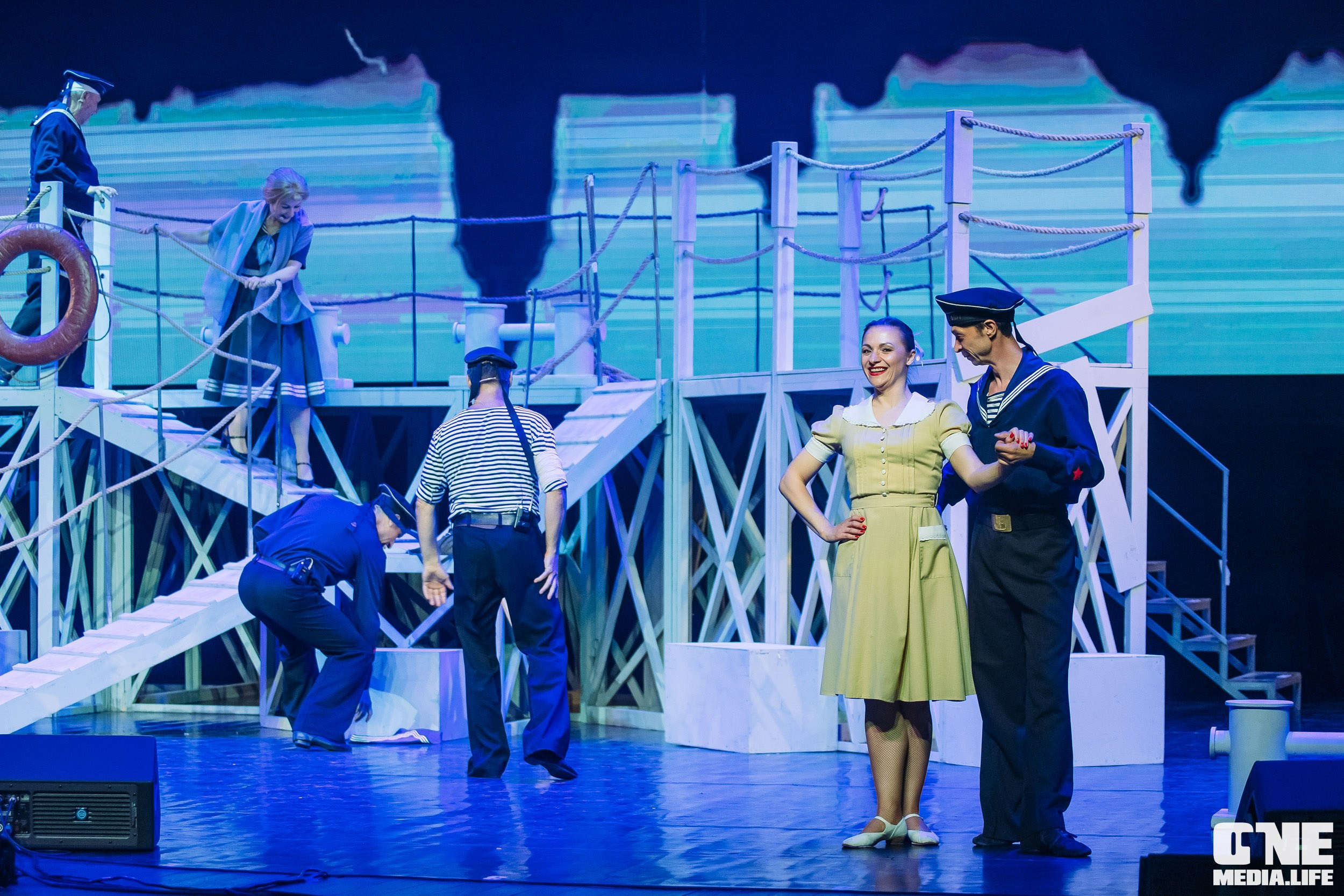 Фоторепортаж из Янтарь Холла. One Media Life: фоторепортажи, фотоотчеты с мероприятий и заведений