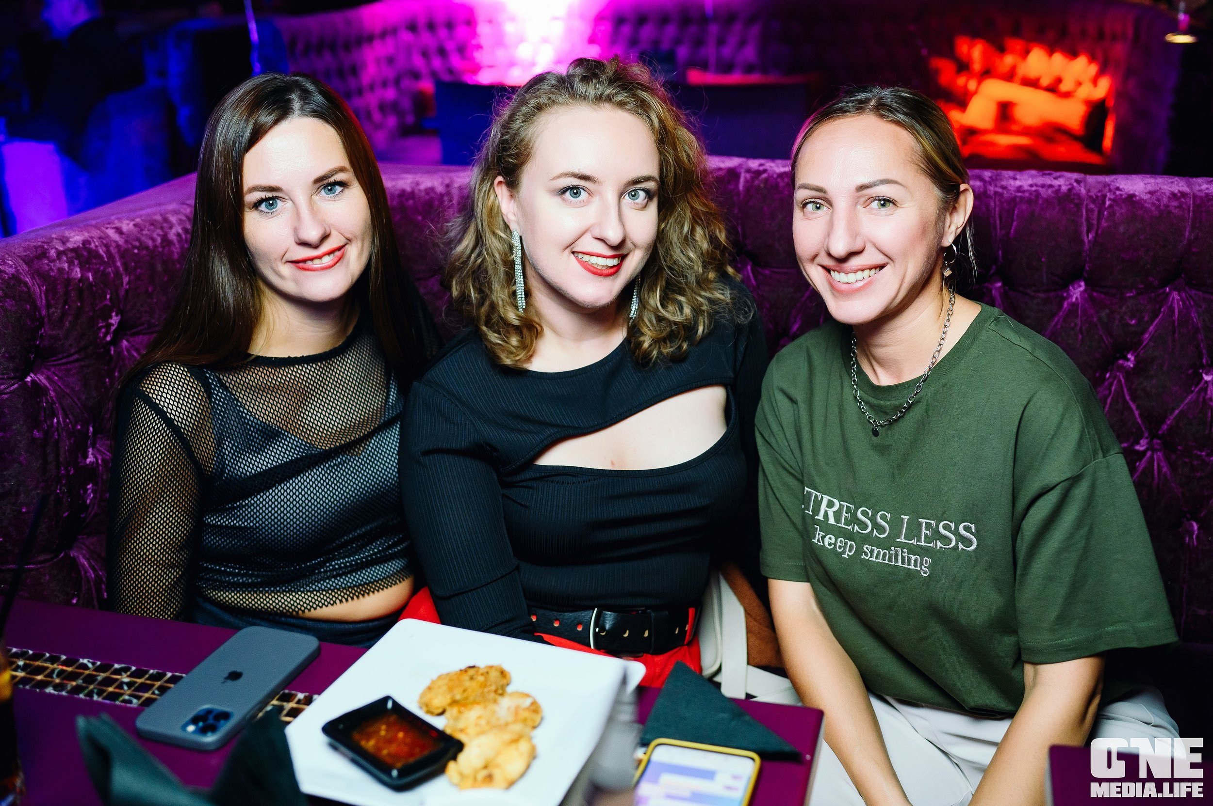 Фоторепортаж из караоке-клуба Эйфория. One Media Life: фоторепортажи, фотоотчеты с мероприятий и заведений