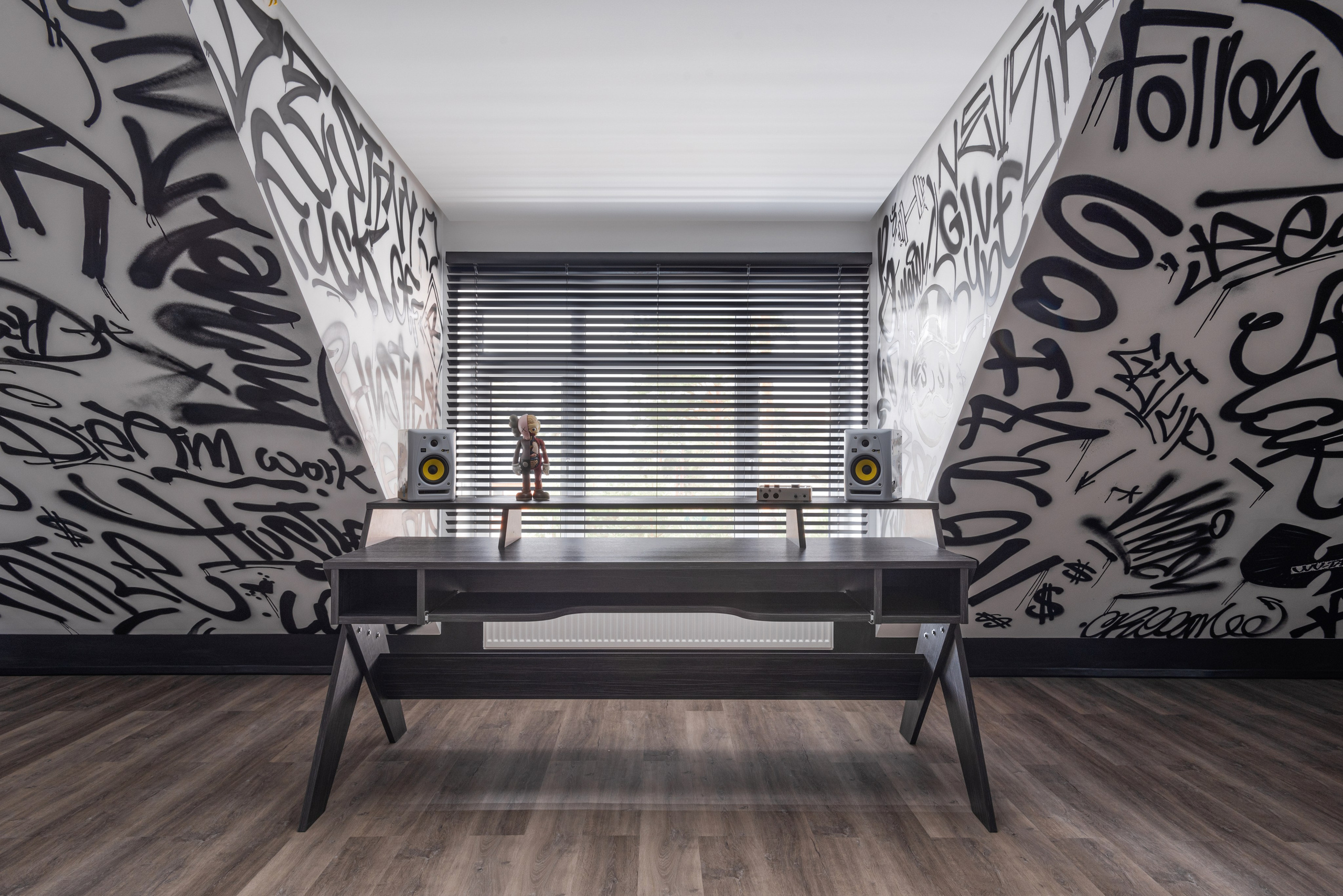 Интерьерная съёмка мебели и дверей: дерево, фурнитура, встроенные системы. Роман Свободный — интерьерная и архитектурная съёмка, Москва и МО