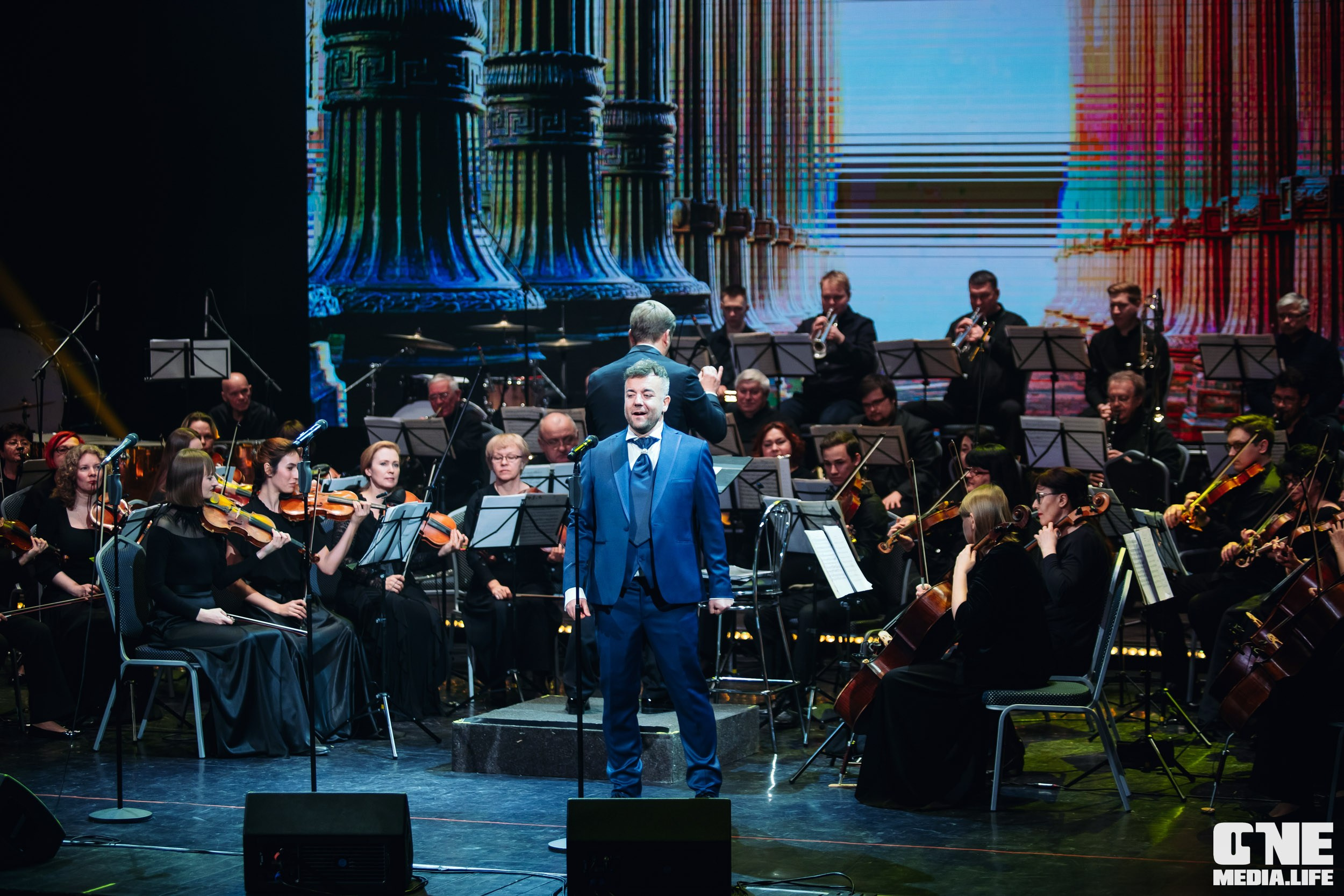 Концерт 8 марта в Янтарь холл. One Media Life: фоторепортажи, фотоотчеты с мероприятий и заведений