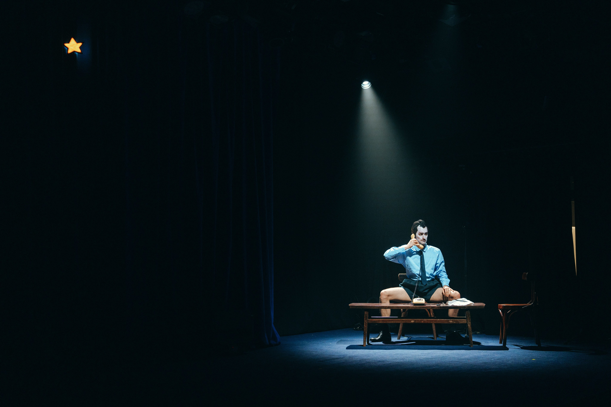 УСЛУГИ. Visual artist Daniil Kontorovich